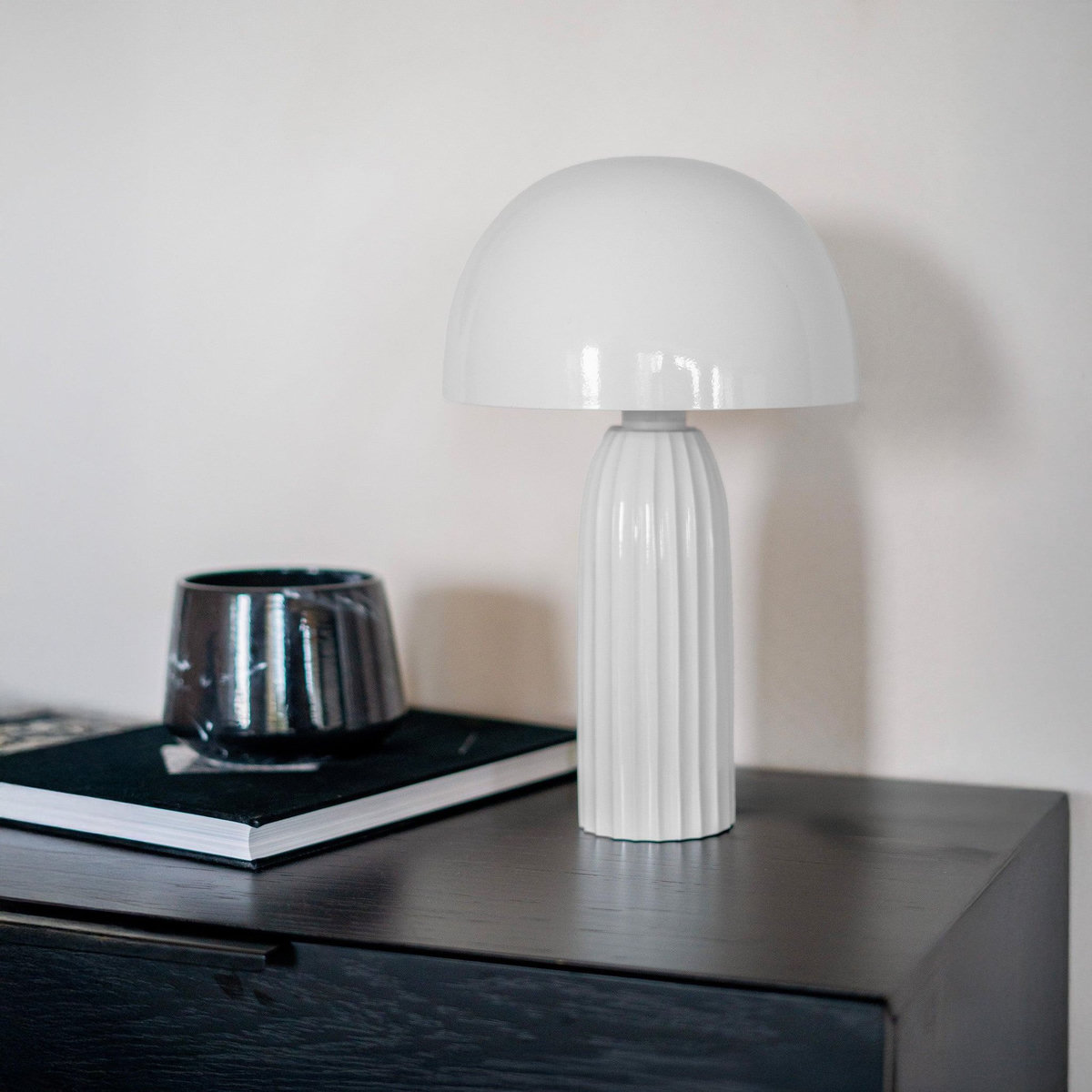 Rendez vous déco Lampe à poser en métal blanc finition brillante-Joy