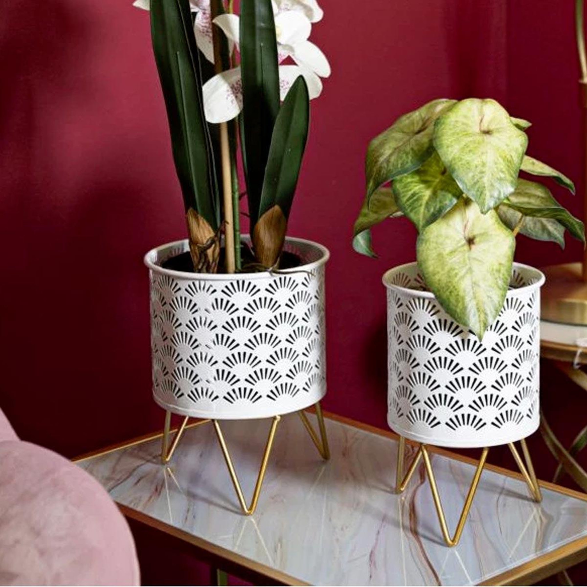 Voir la diapositive 5 : Paris Prix Lot de 2 cache-pots design  carly  20cm blanc & or
