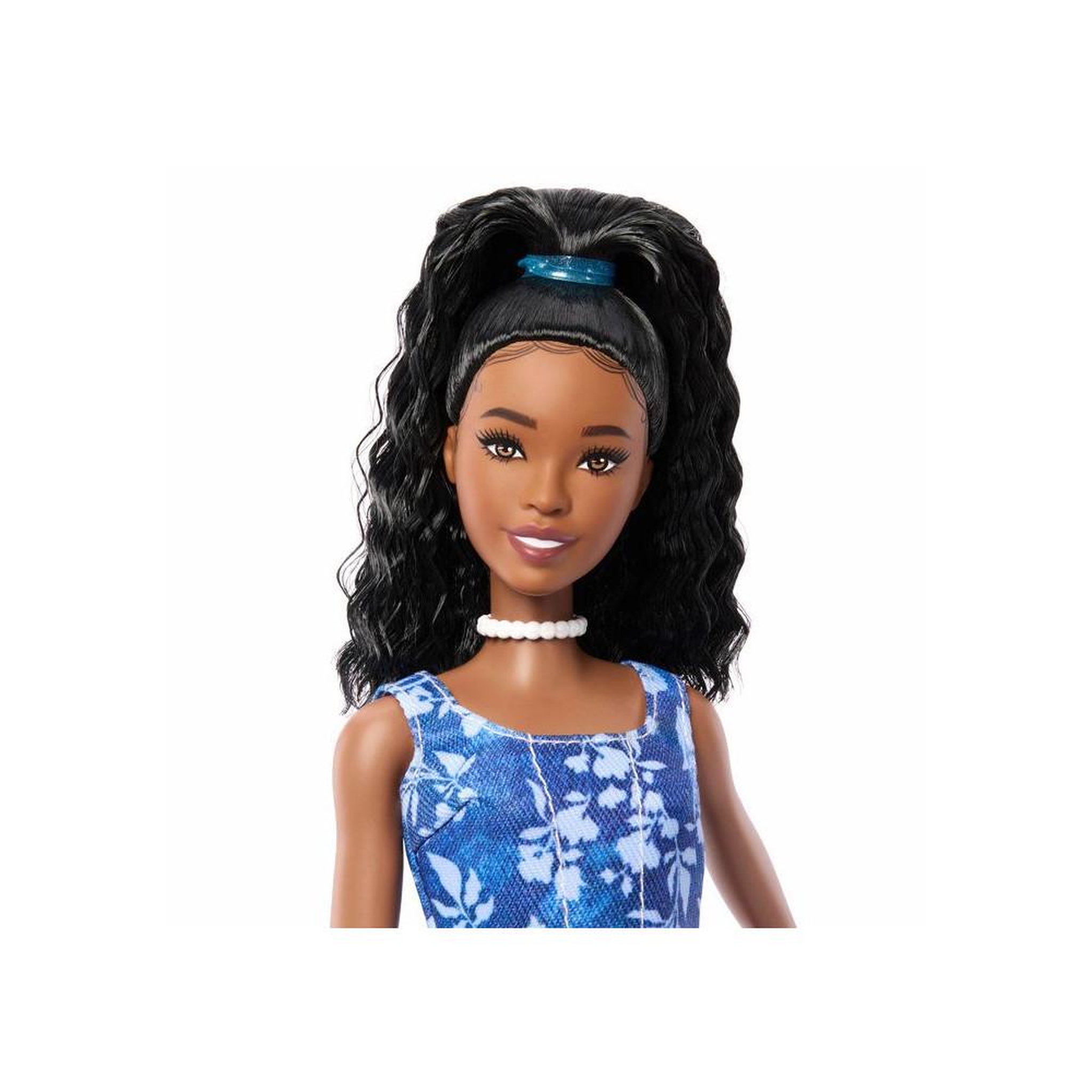 Voir la diapositive 4 : MATTEL Poupée mannequin barbie fashionistas jjn61 tenue denim floral bleue et bottes à plateforme argentées