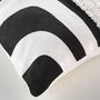 Voir la diapositive 3 : Paris Prix Housse de Coussin Déco  Mirade  40x40cm Noir