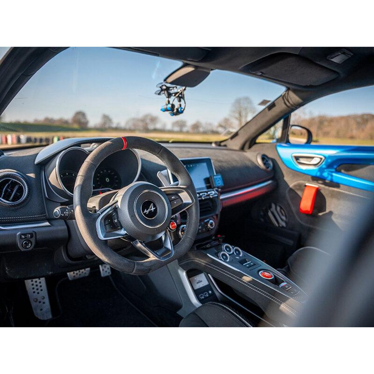 Smartbox Stage de pilotage : 2 tours de circuit au volant d'une Alpine A110 R - Coffret Cadeau Sport & Aventure