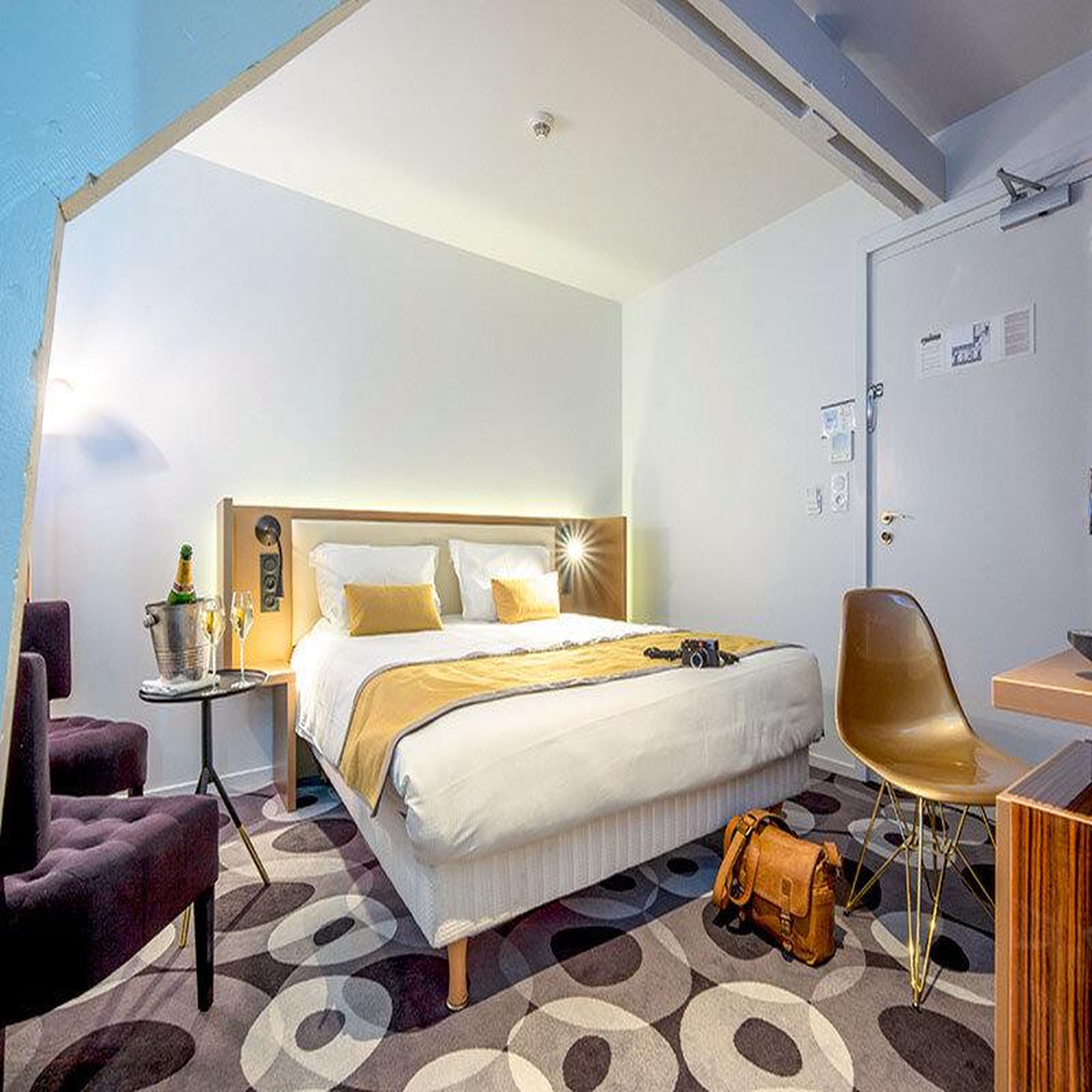 Voir la diapositive 2 : Smartbox 2 jours dans un hôtel the originals - coffret cadeau séjour