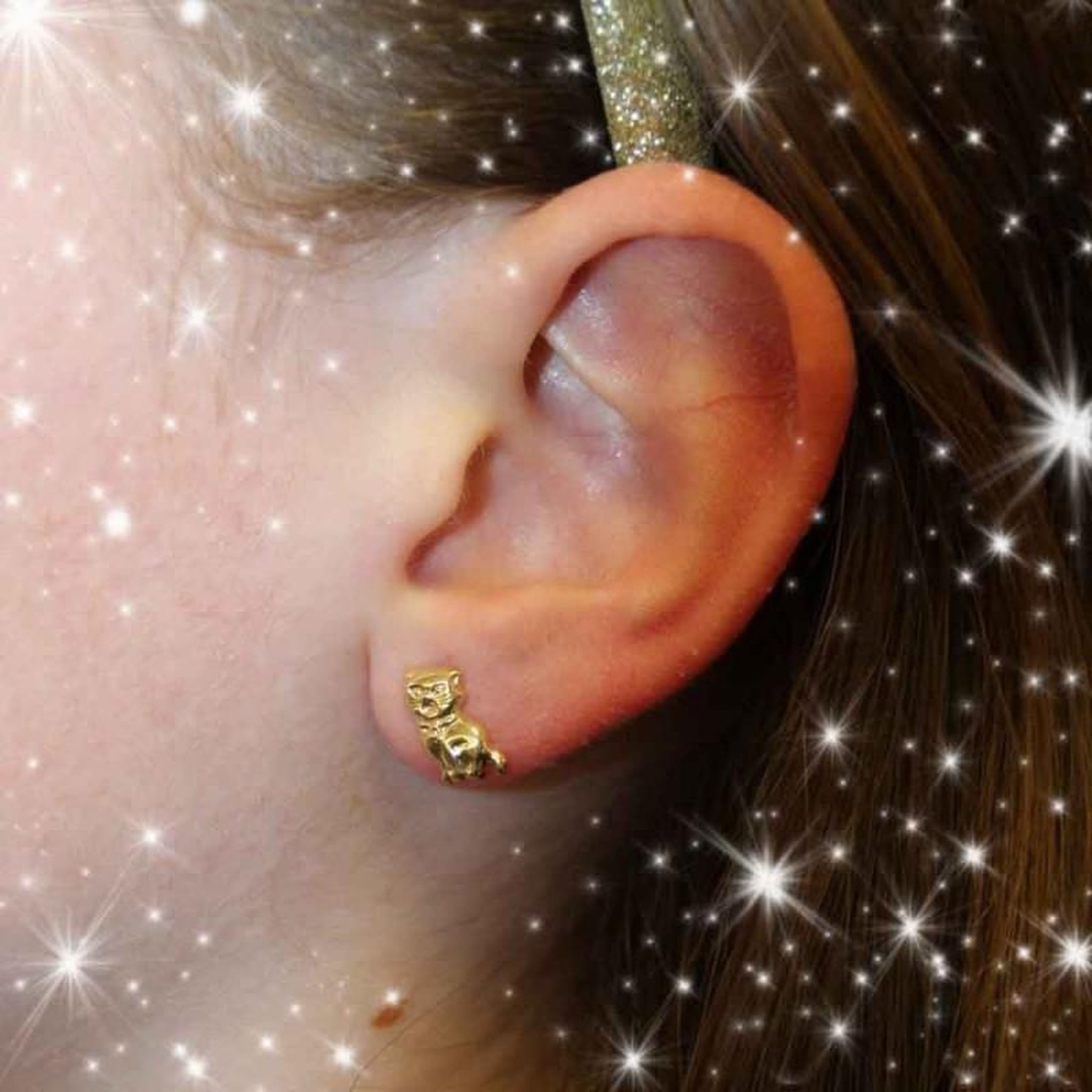 Voir la diapositive 4 : L'ATELIER D'AZUR Boucles d'Oreilles Chat - Or Jaune - Enfant