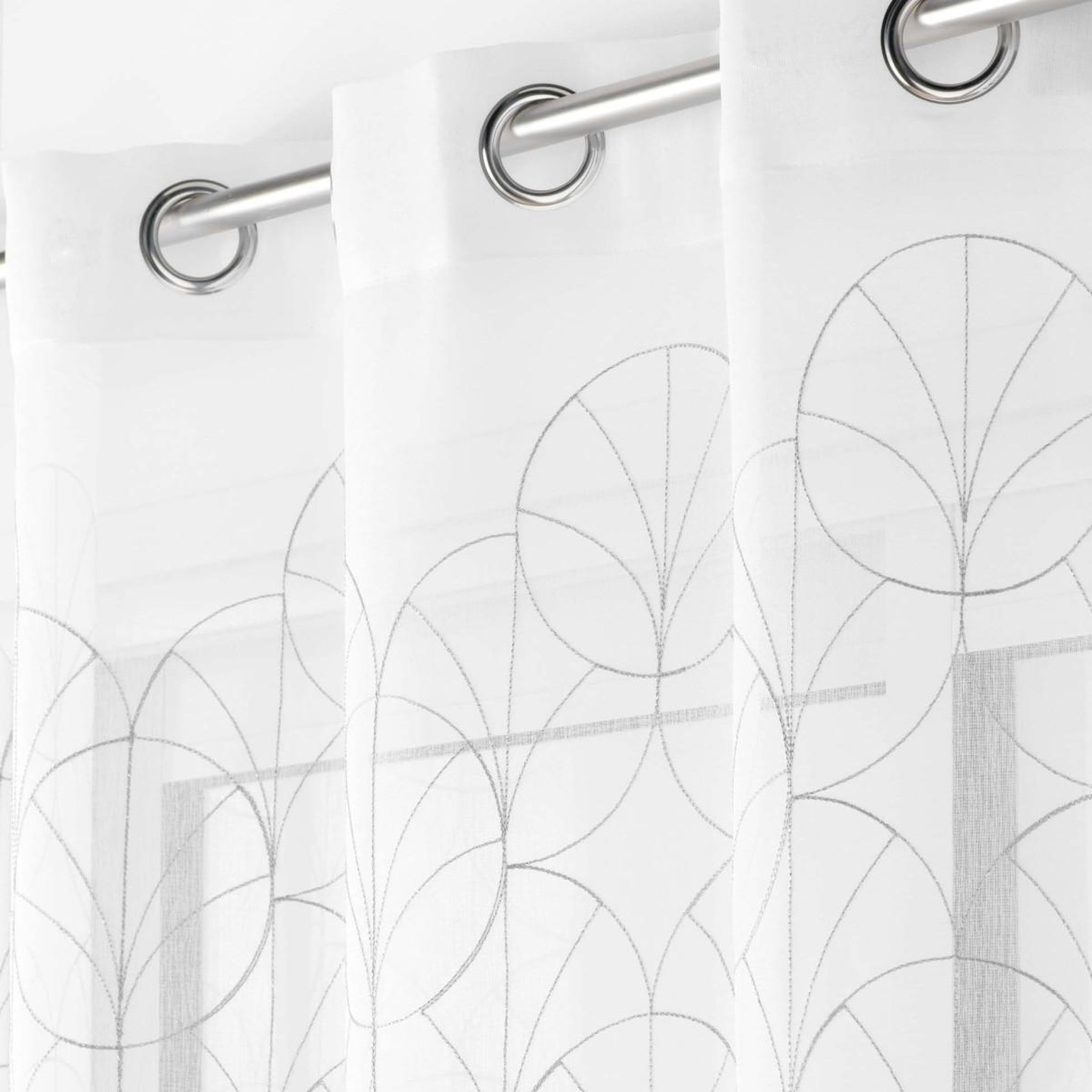 Voir la diapositive 2 : Douceur d'Intérieur Rideau voilage à œillets  felicia  140x240cm argent