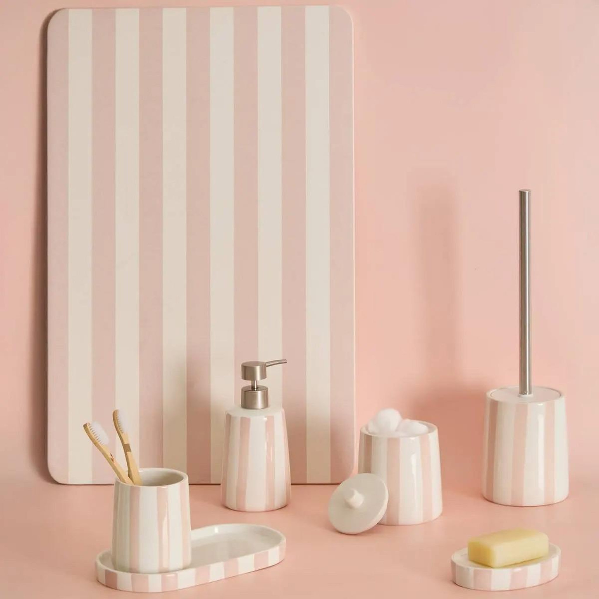 Voir la diapositive 2 : FIVE Porte-savon en céramique  strio  13cm rose