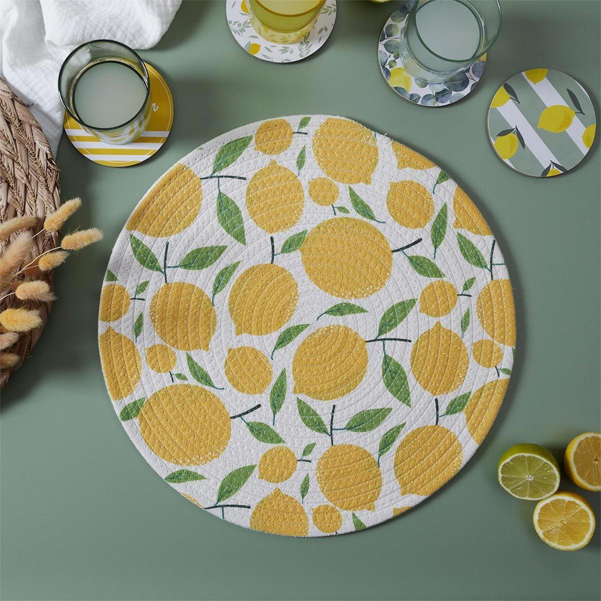 Voir la diapositive 2 : The Home Deco Factory Set de table rond imprimé  citron  38cm jaune