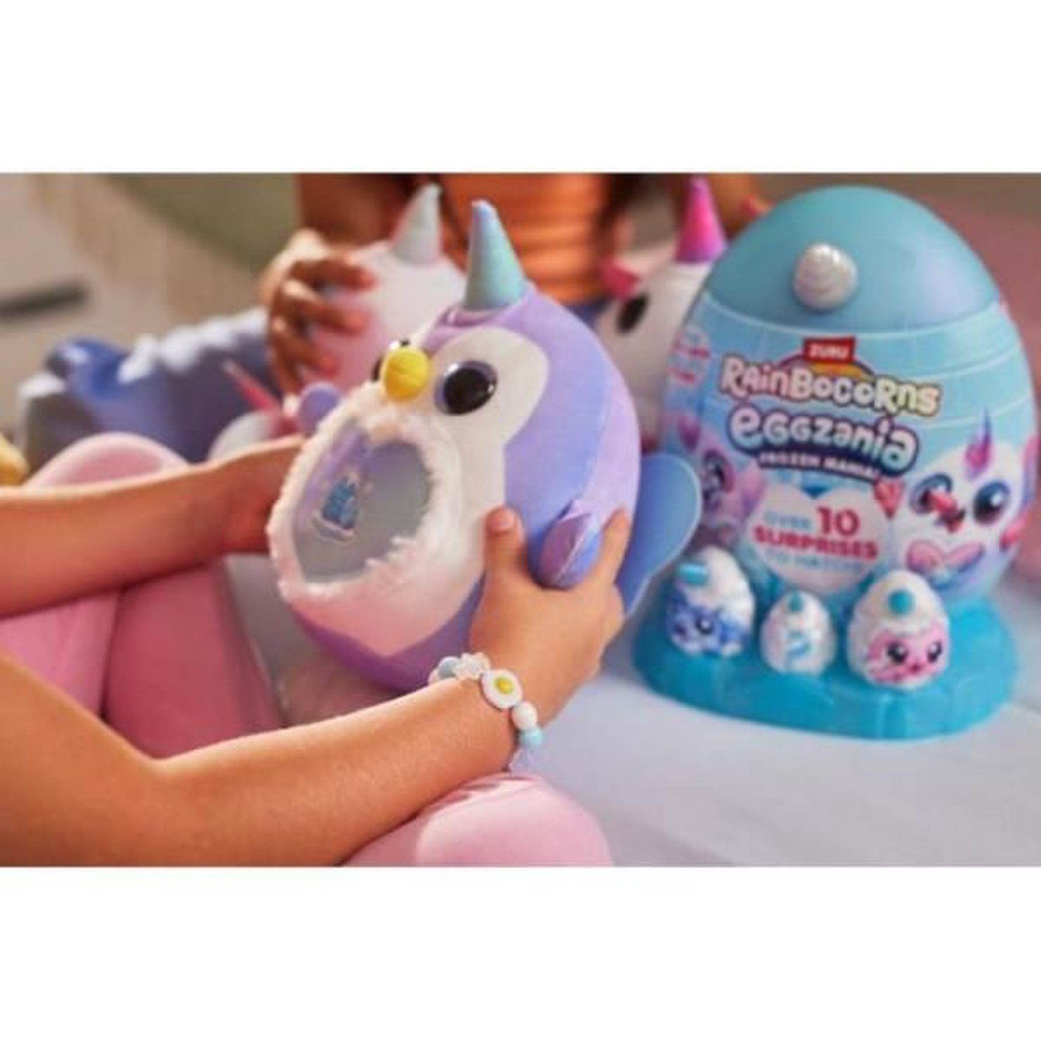 Voir la diapositive 4 : ZURU oeuf surprise peluche - RAINBOCORNS - Eggzania Frozen Mania - Theme givré - Peluche a découvrir - Accessoires inclus