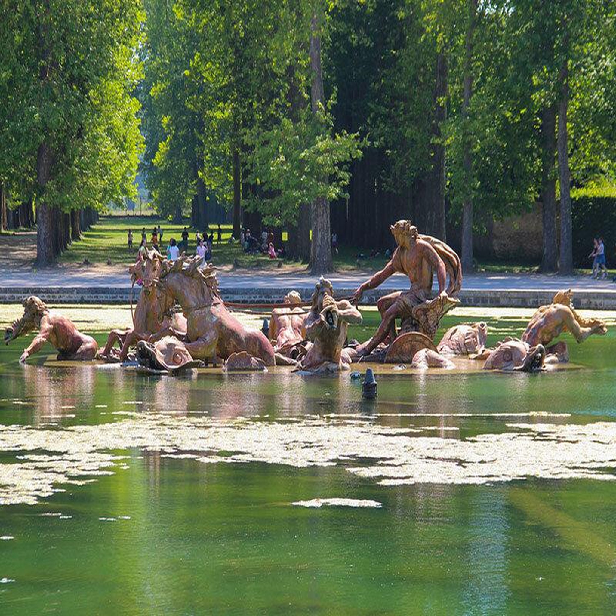 Voir la diapositive 4 : Smartbox Visite guidée fascinante du château de Versailles et ses jardins - Coffret Cadeau Sport & Aventure