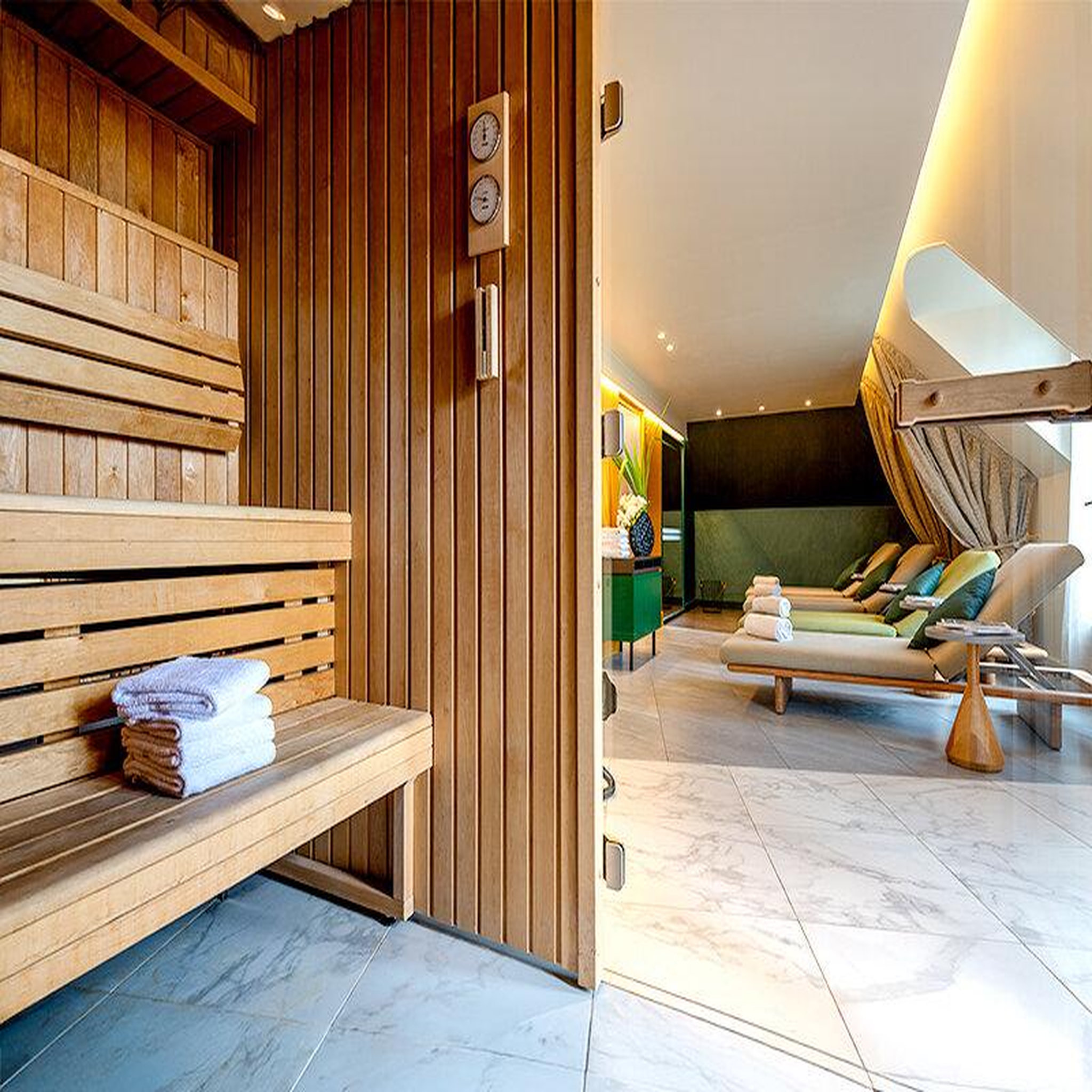 Voir la diapositive 5 : Smartbox 3 jours d'exception avec spa à l'hôtel 4* mgallery le louis versailles château - coffret cadeau séjour