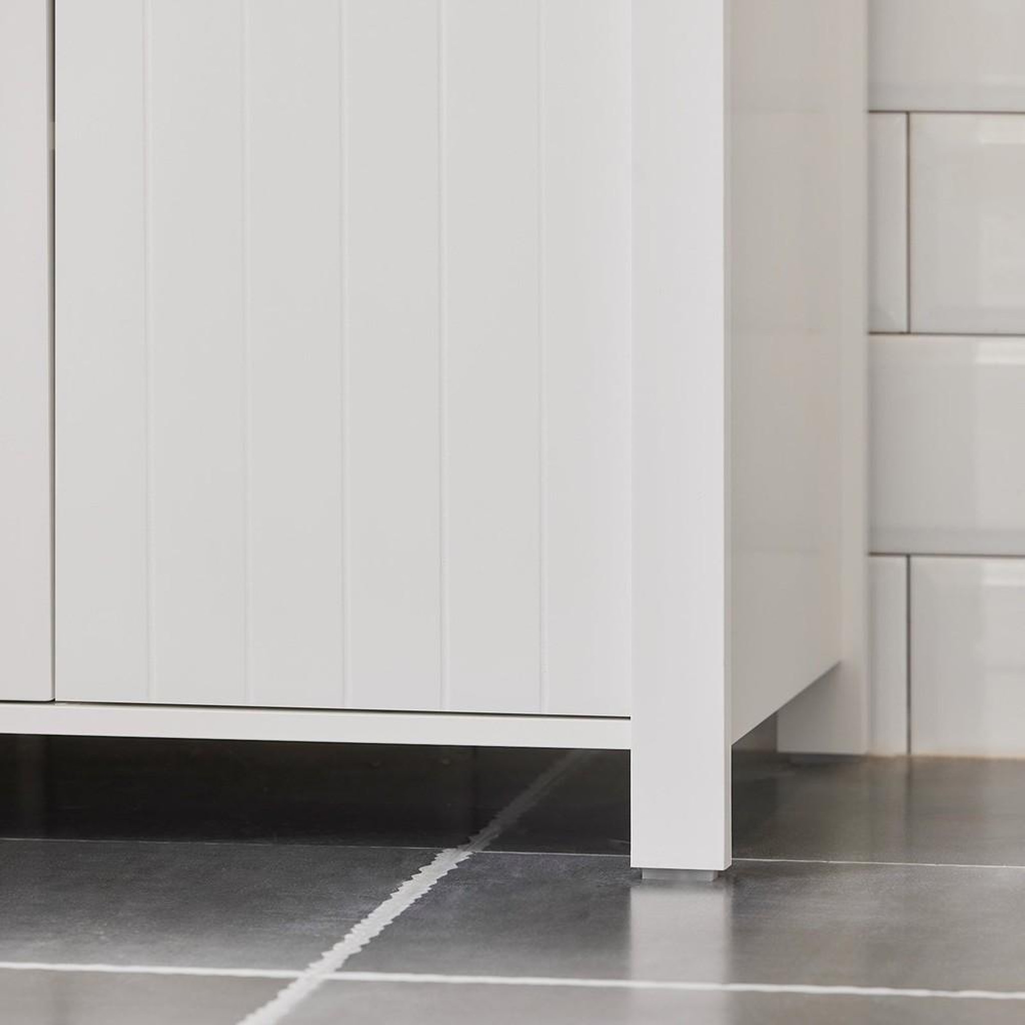 Voir la diapositive 6 : SOBUY SoBuy - Meuble Sous-vasque à deux portes - Blanc - 60x34x65.5cm - Nordique - BZR101-W