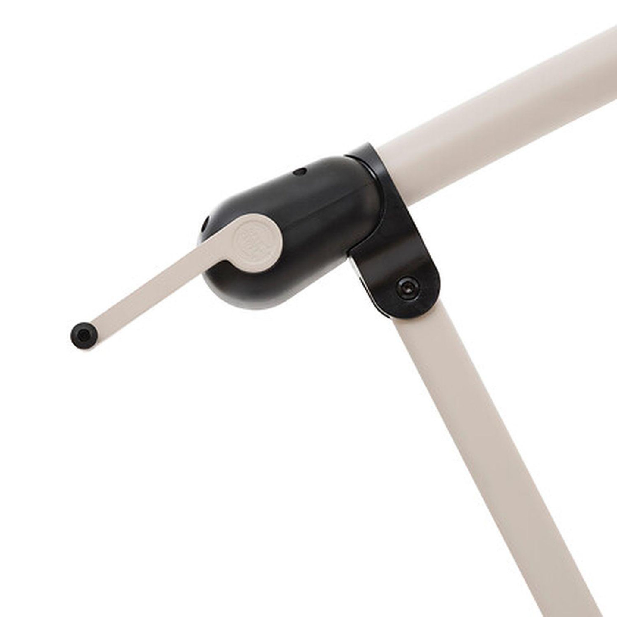 Voir la diapositive 5 : HESPERIDE Parasol déporté rond MANOA