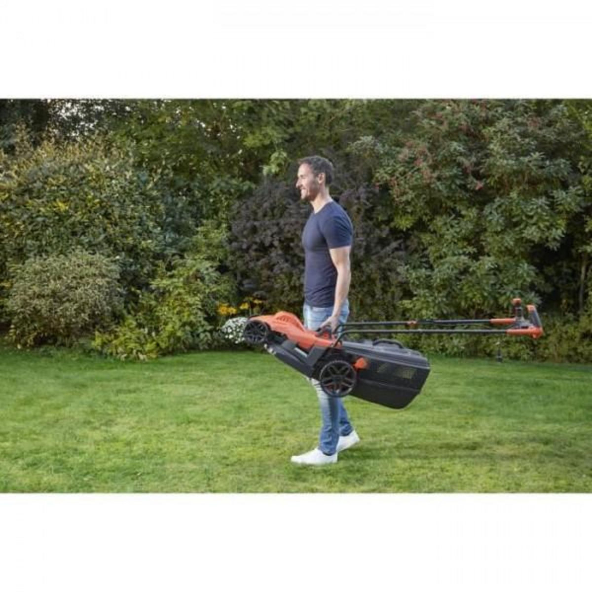 Black et Decker Tondeuse a Gazon BLACK+DECKER   Filaire 1400W Poignée BIKE BEMW461BH-QS 34 cm - 6 Hauteurs Réglables - Idéale pour 300 a 400m²