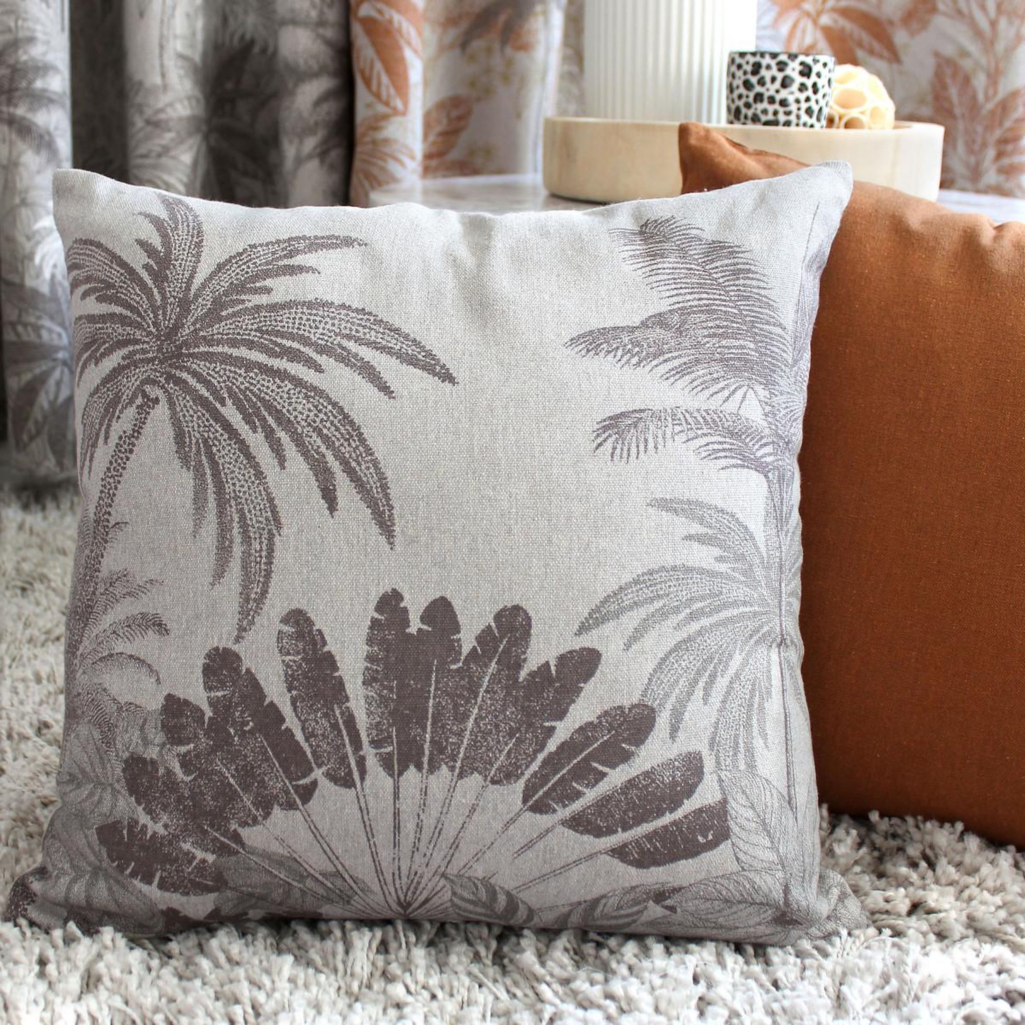 Voir la diapositive 2 : ENJOY HOME Coussin déco imprimé  bali  40x40cm lin