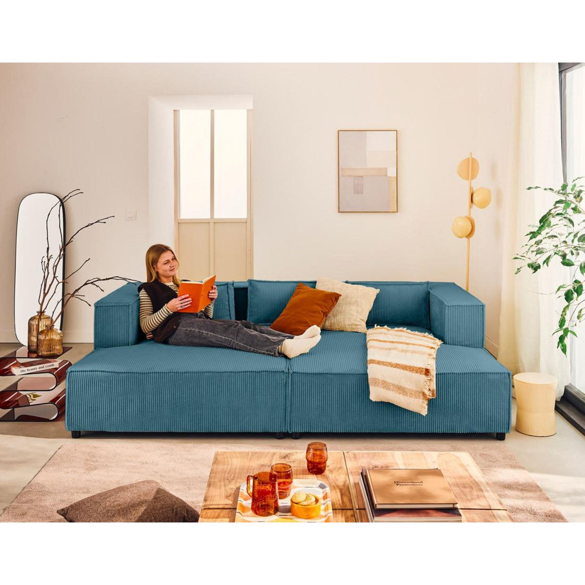 LISA DESIGN Stella - canapé droit 3 places avec double méridienne - assise profonde - en velours côtelé