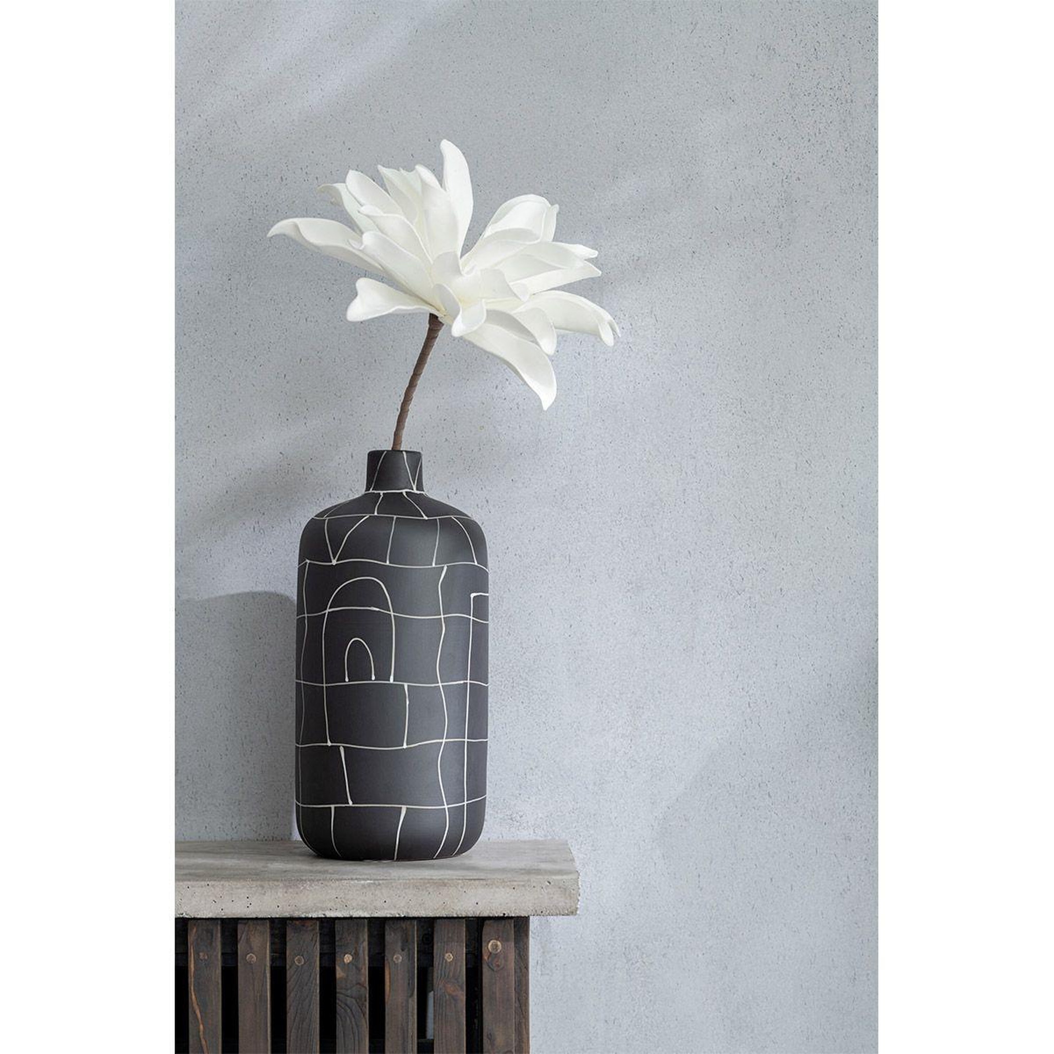 Voir la diapositive 4 : J-LINE Vase bouteille en céramique  japan  37cm noir