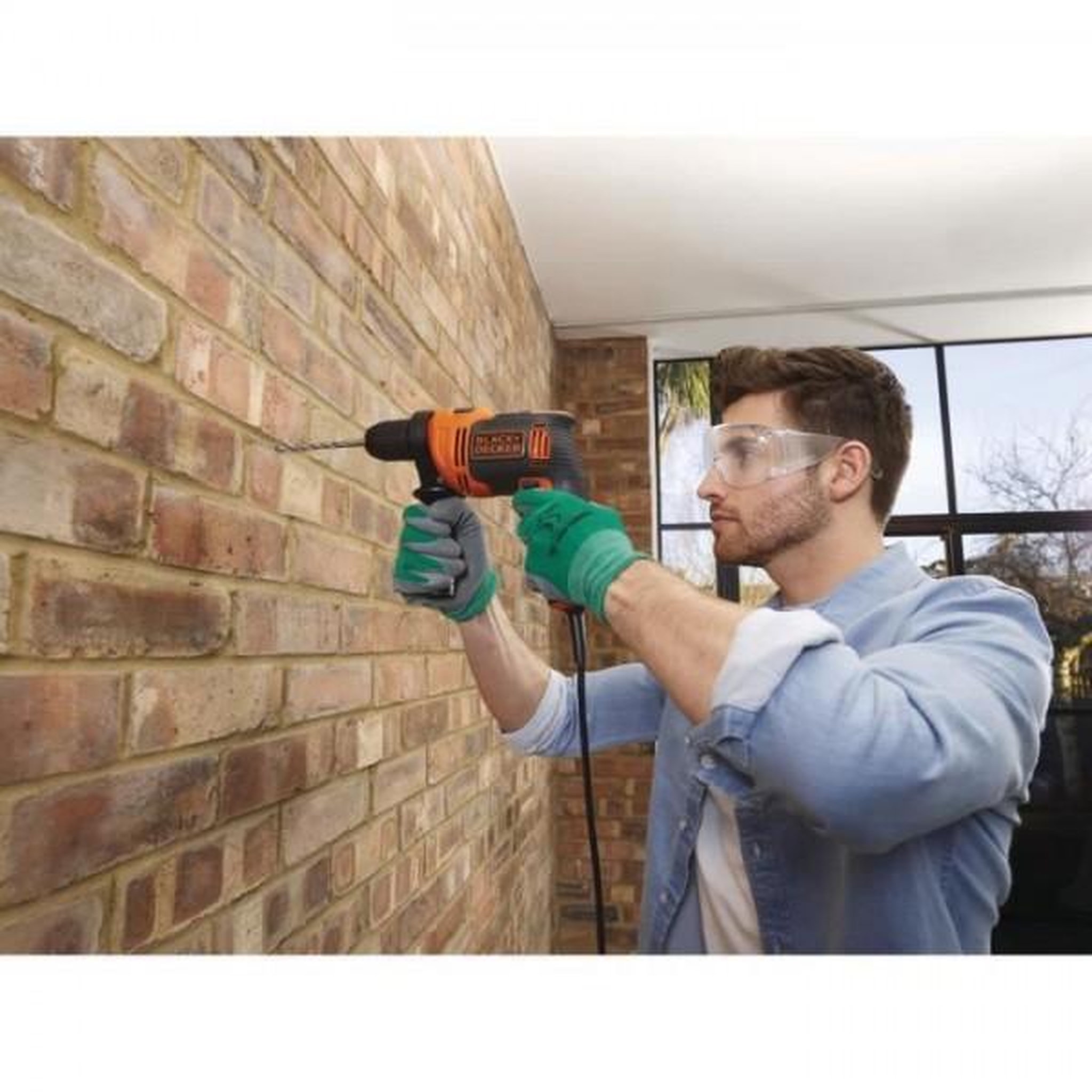 Voir la diapositive 4 : Black et Decker Perceuse a percussion filaire - BLACK+DECKER - BEH710-QS - 710W - Poignée latérale - 4 forets de perçage