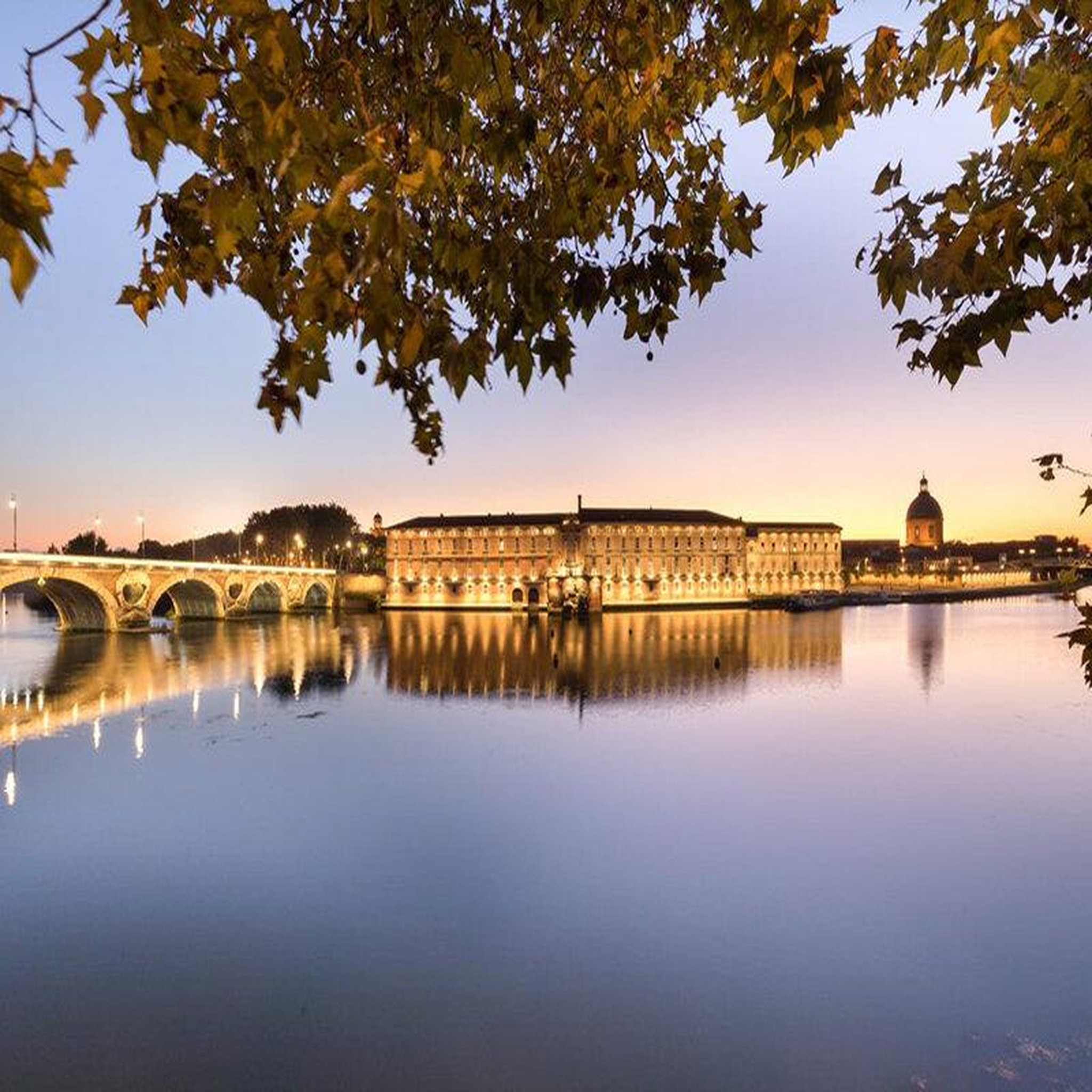 Voir la diapositive 4 : Smartbox 3 jours à toulouse en hôtel best western 4* - coffret cadeau séjour