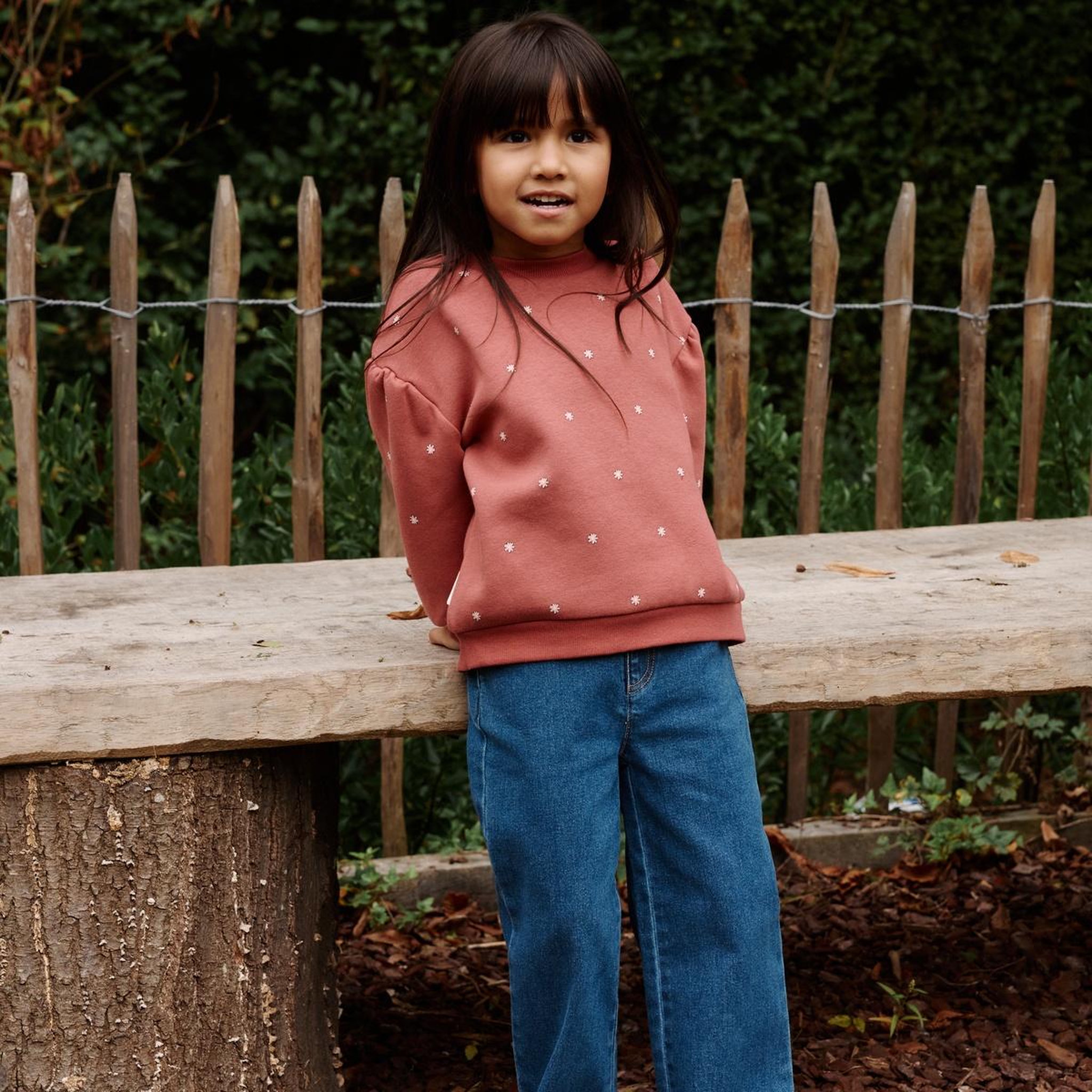 Voir la diapositive 6 : PETIT BEGUIN Sweat en molleton Rose