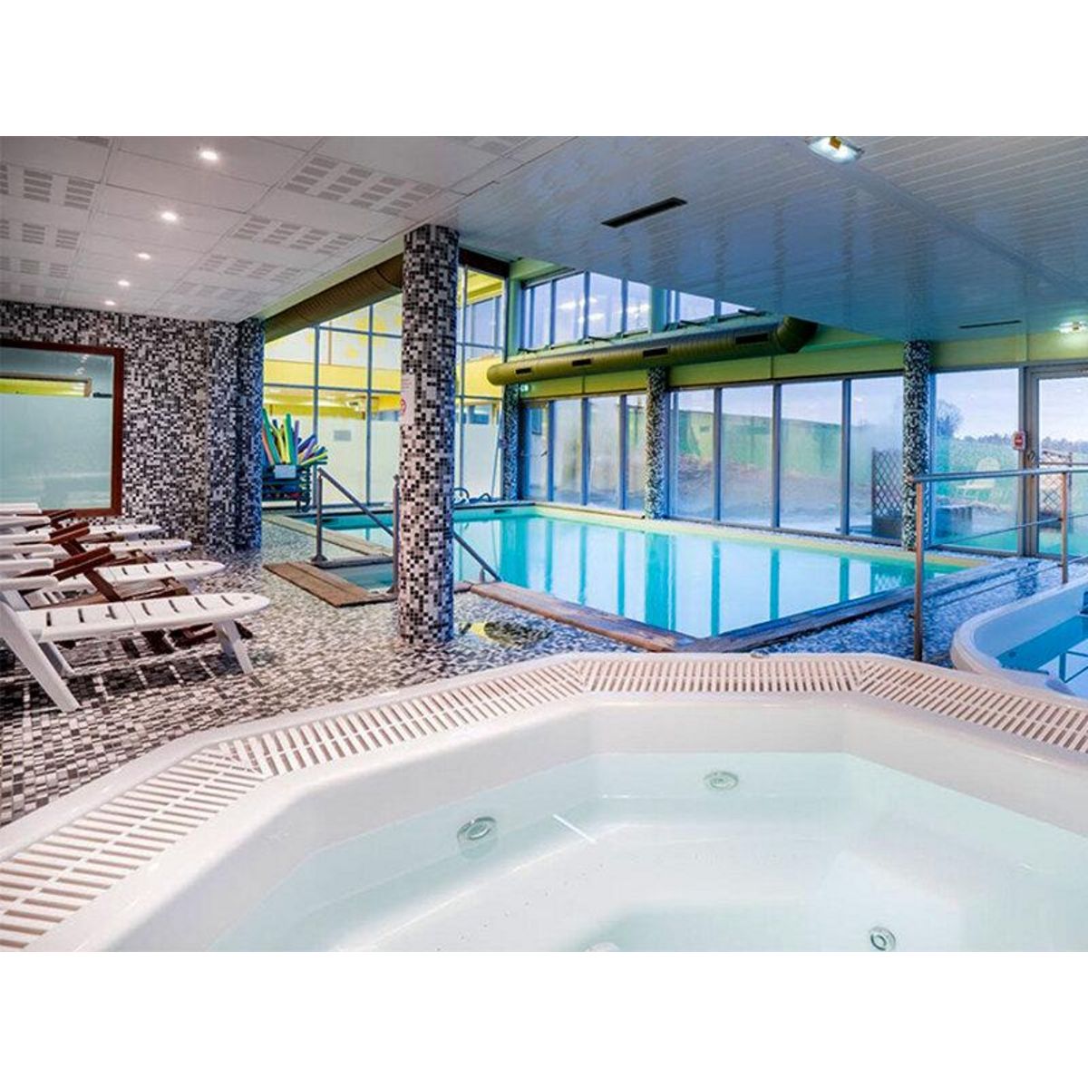 Smartbox Escapade champenoise : 2 jours en hôtel Best Western 4* avec dîner et accès libre au spa - Coffret Cadeau Séjour