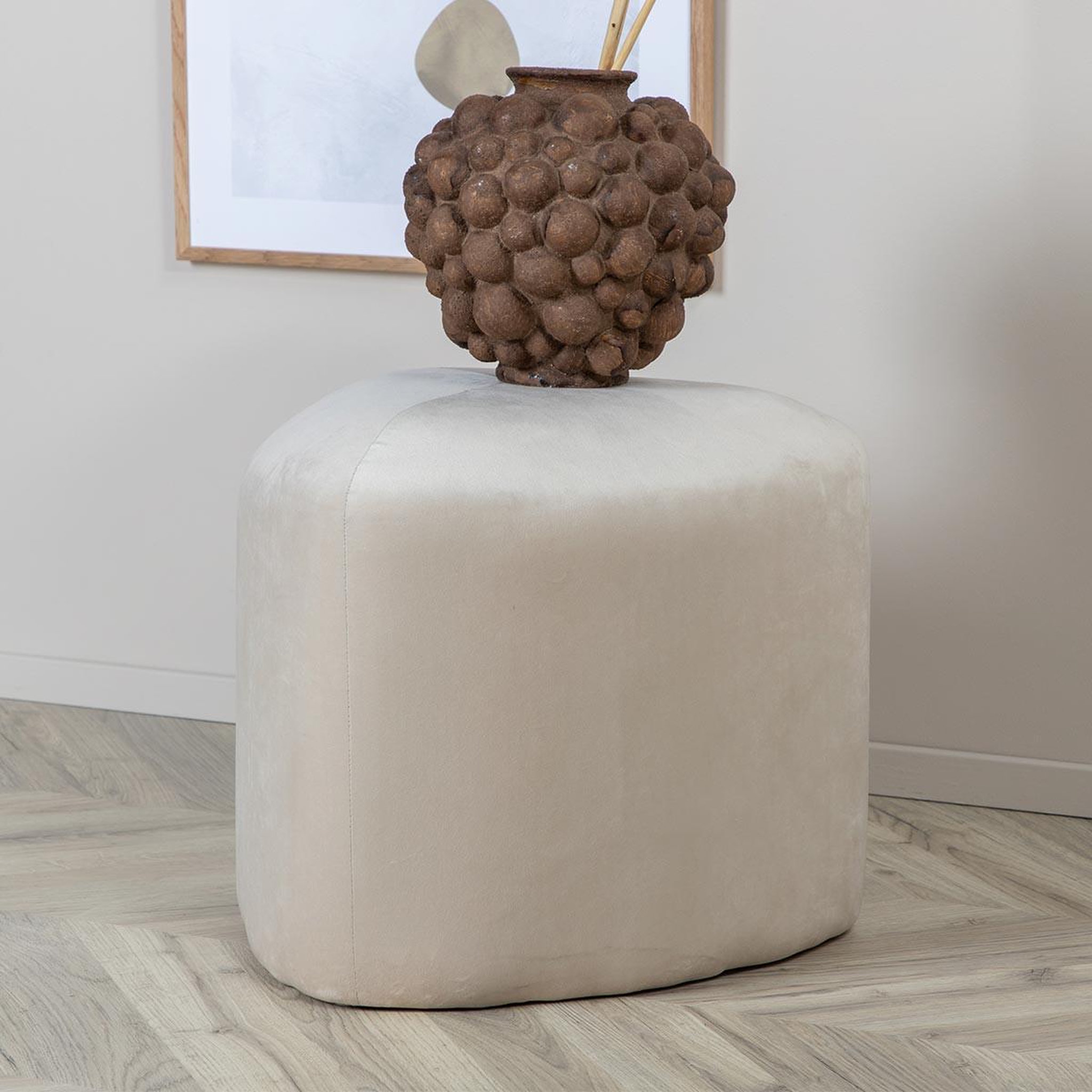 Voir la diapositive 5 : Paris Prix Pouf en velours  peg  46cm beige
