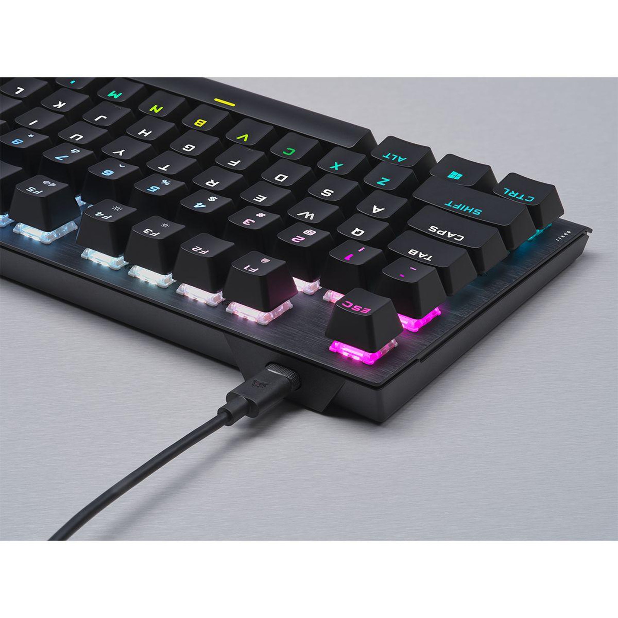 Voir la diapositive 2 : Corsair Clavier gamer K60 RGB PRO TKL OPX