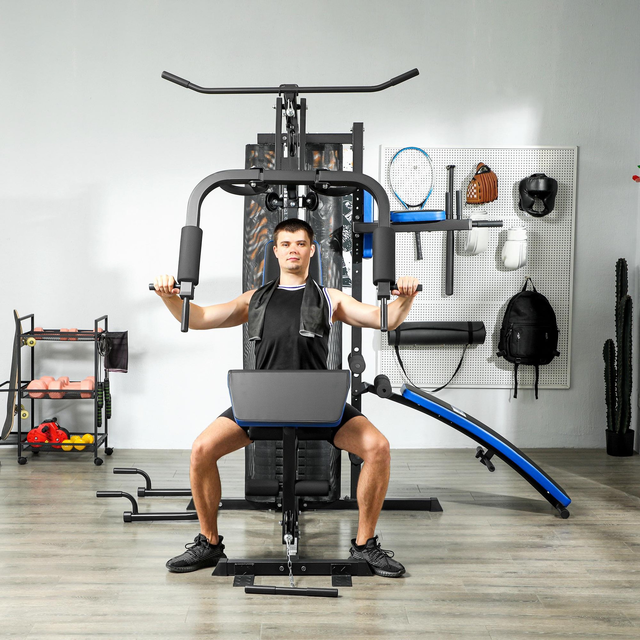 Voir la diapositive 6 : HOMCOM Station de musculation multi-équipement - collaboration aosom.fr x ffhandball - 10 contrepoids - bleu