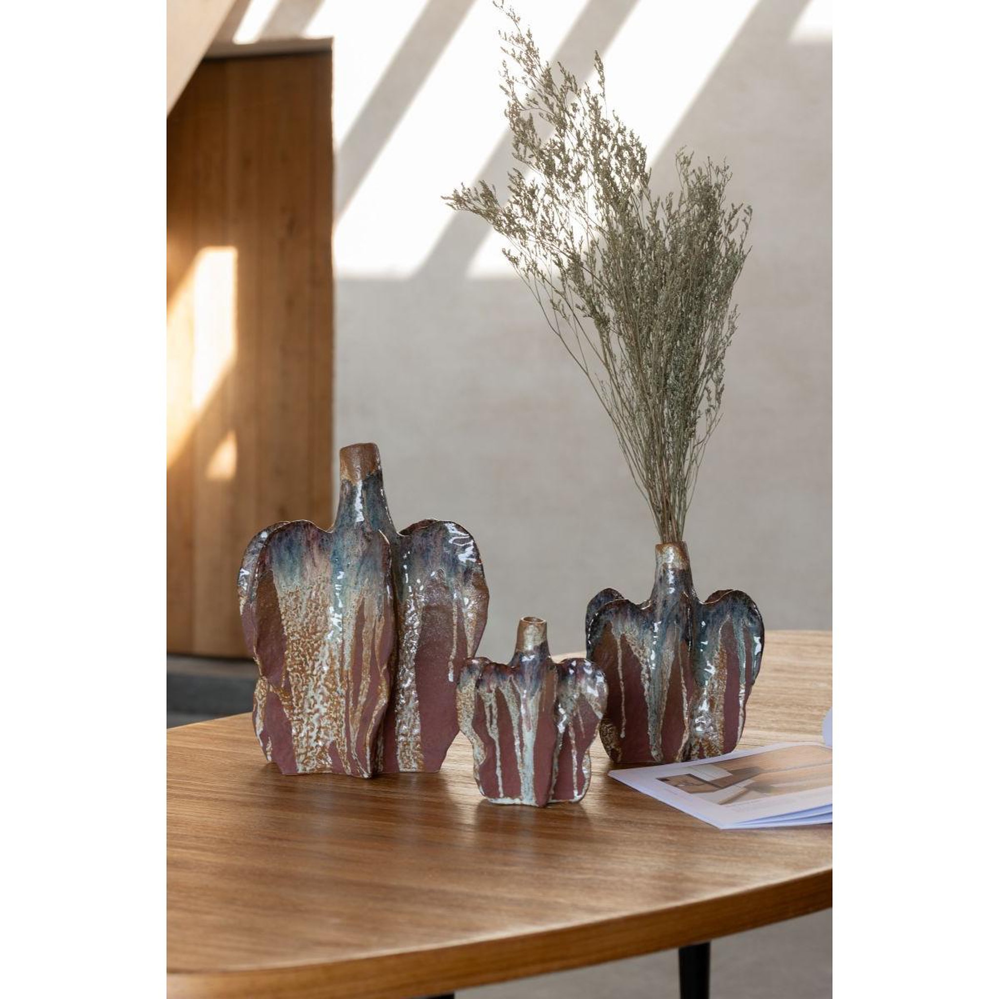 Voir la diapositive 4 : J-LINE Vase déco en céramique  naga  20cm rouille