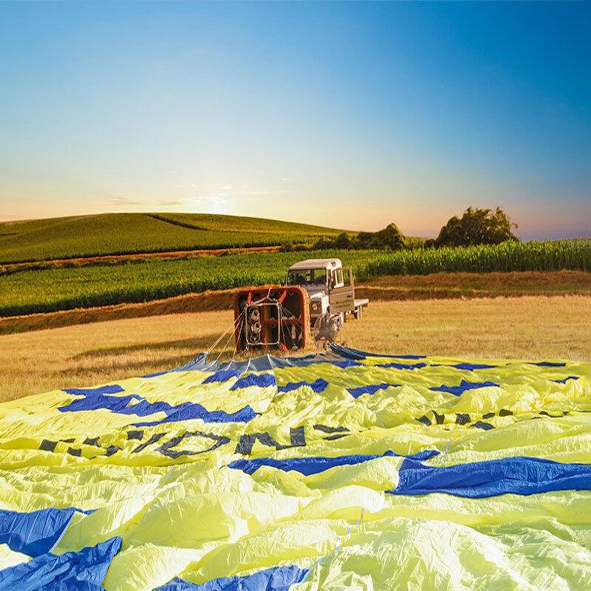 Smartbox Vol en Montgolfière au-dessus des vignobles champenois - Coffret Cadeau Sport & Aventure