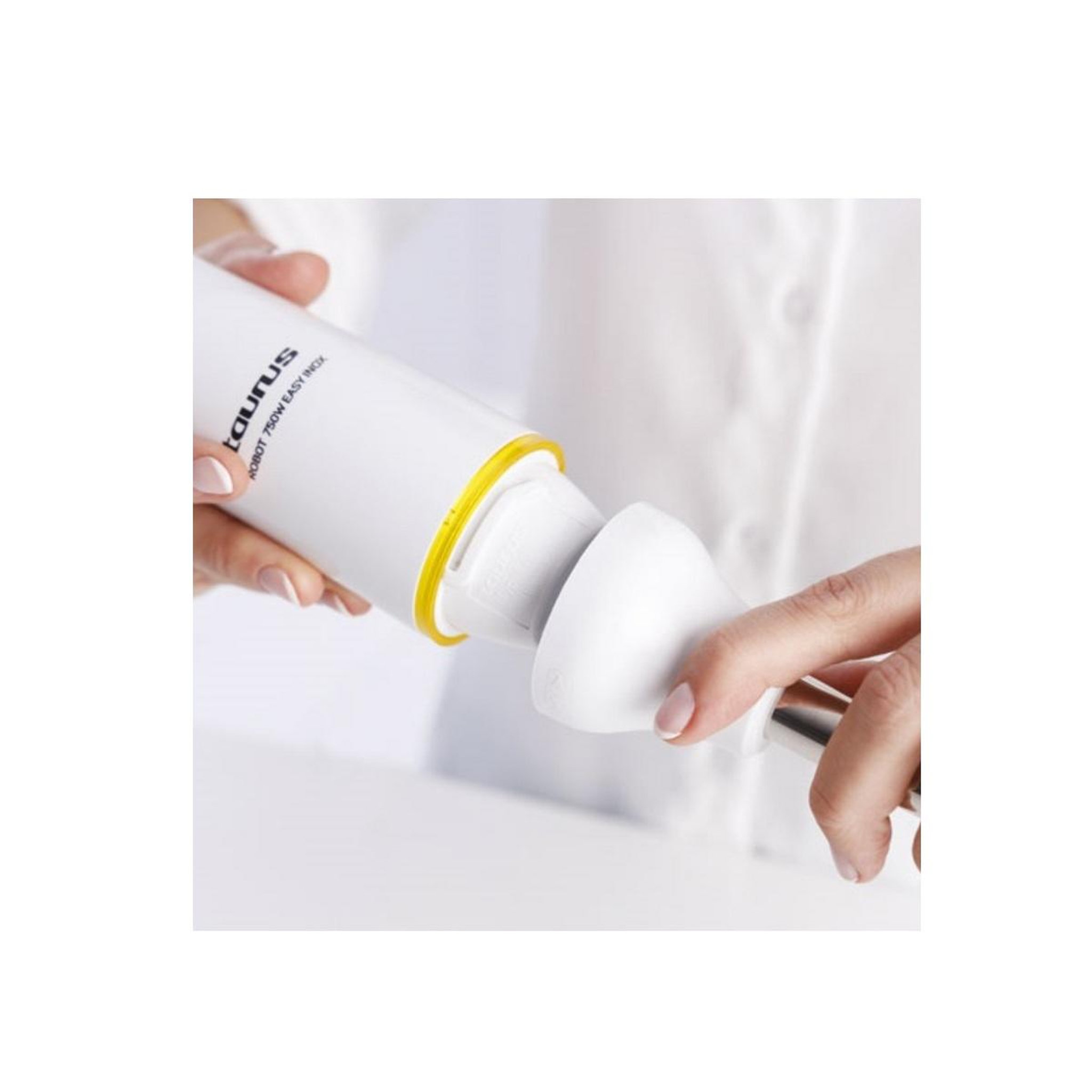 Voir la diapositive 4 : Taurus Mixeur plongeant 750w blanc/jaune - 916403000