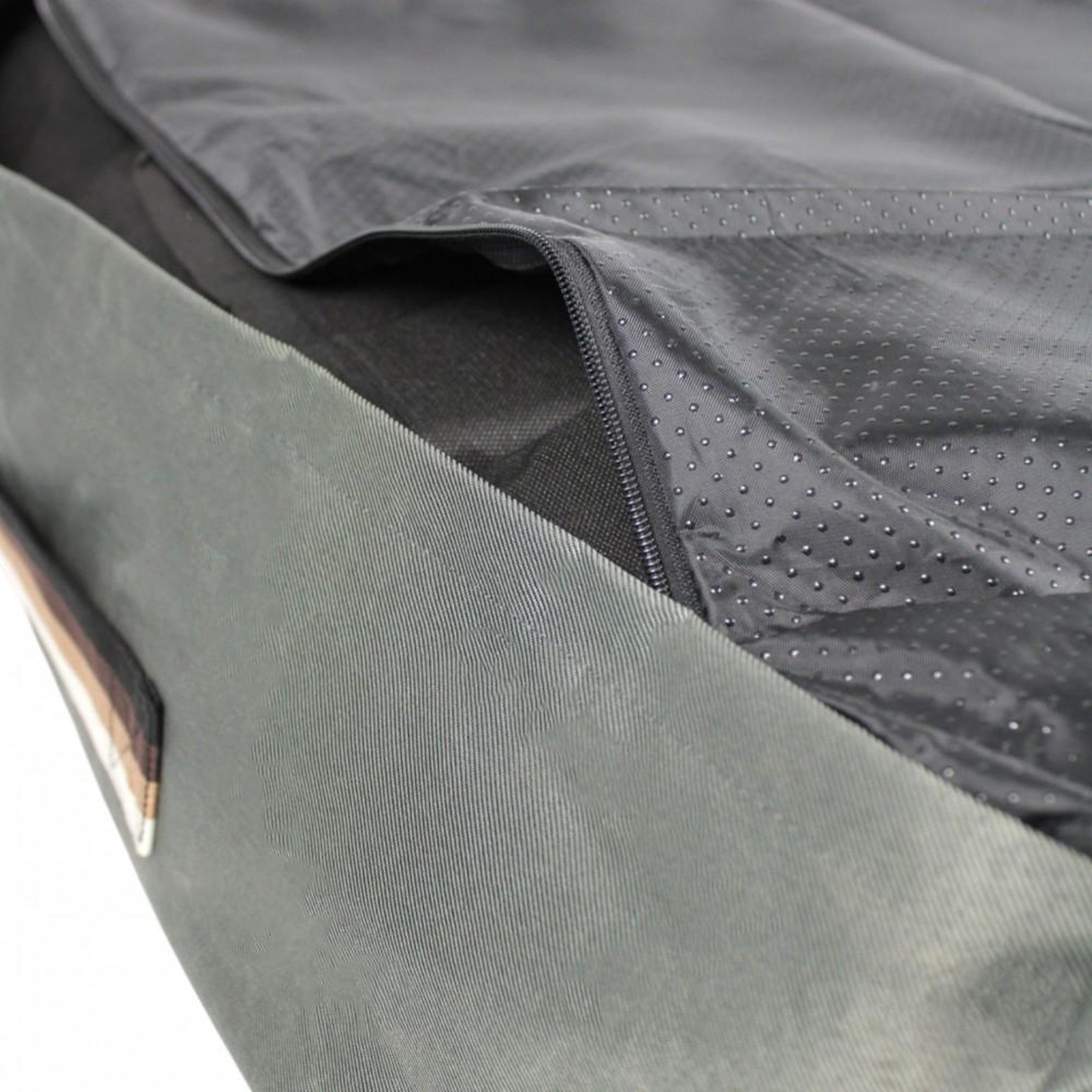 Voir la diapositive 6 : MON AMI LUKI Sofa imperméable et antiderapant - grand/moyen chien