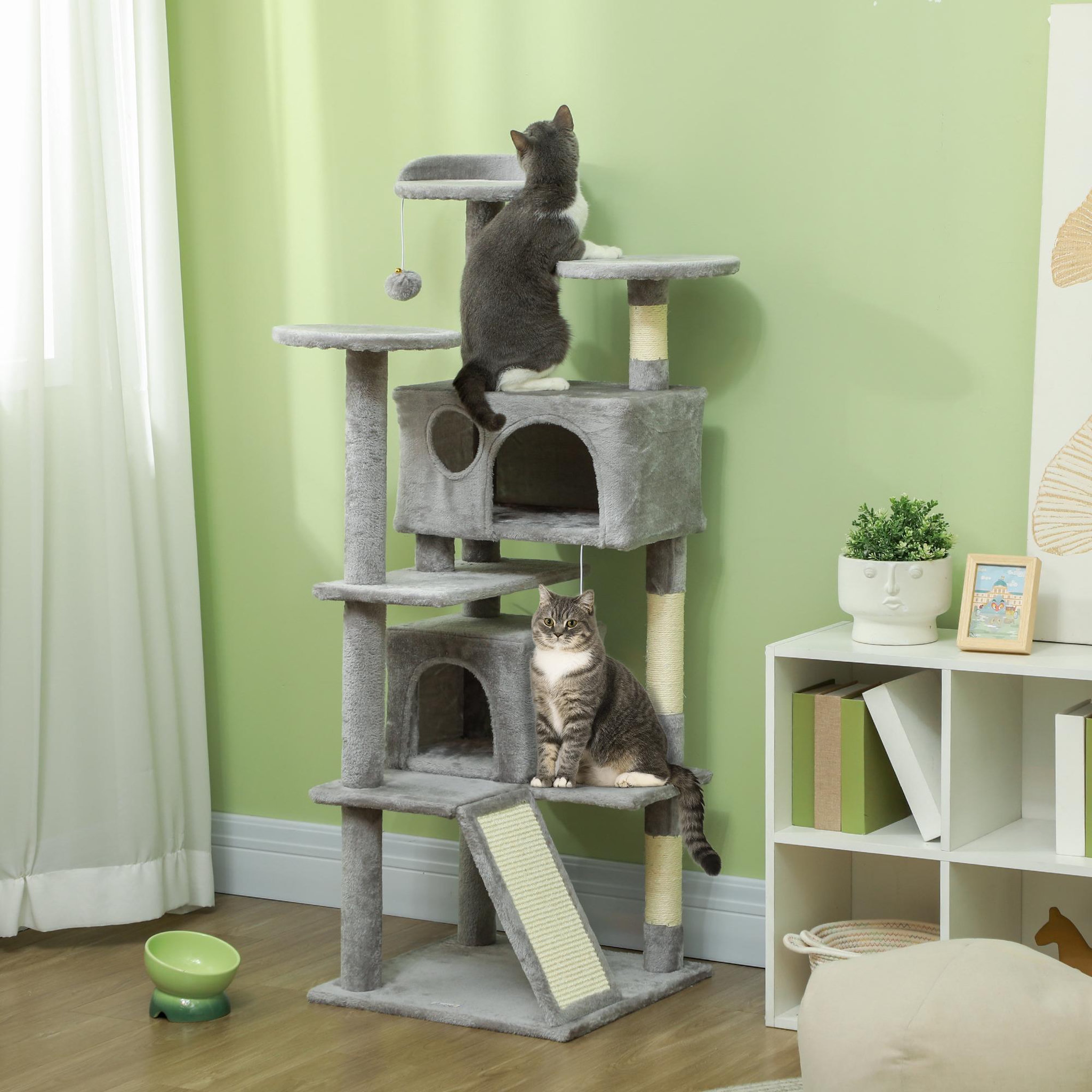Voir la diapositive 4 : PAWHUT Arbre à chat 2 niches grattoir griffoirs plate-formes 2 niches 2 jouets pompons peluche grise