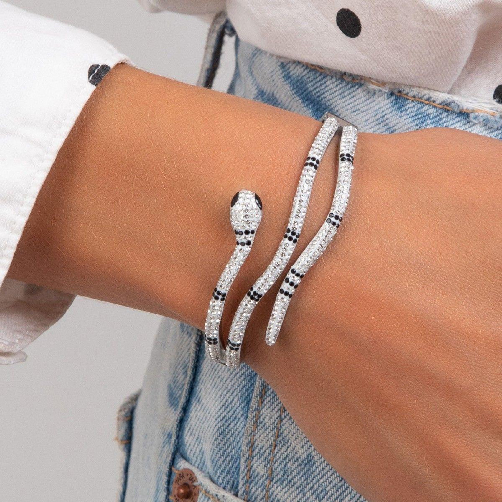 Voir la diapositive 2 : SC CRYSTAL Bracelet serpent en acier inoxydable par SC Crystal en Acier Rhodié argenté