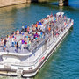 Voir la diapositive 2 : Smartbox Croisière sur la Seine en bateau-mouche pour 2 adultes - Coffret Cadeau Sport & Aventure