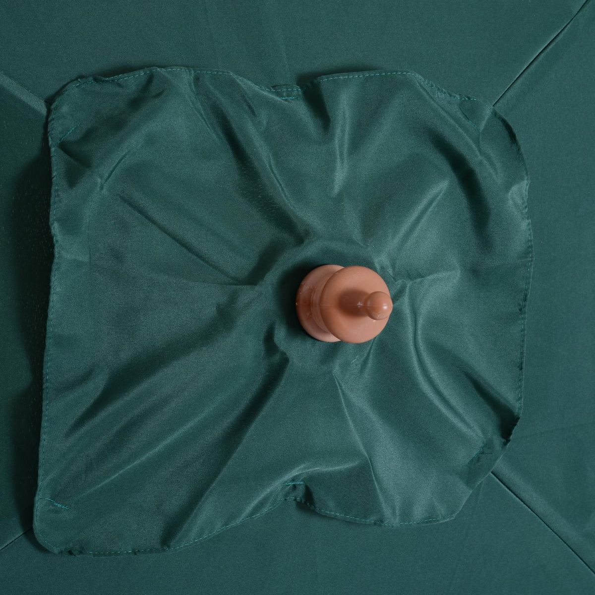 OUTSUNNY Parasol rectangulaire inclinable bois polyester haute densité 2L x 1,5l x 2,3H m vert foncé