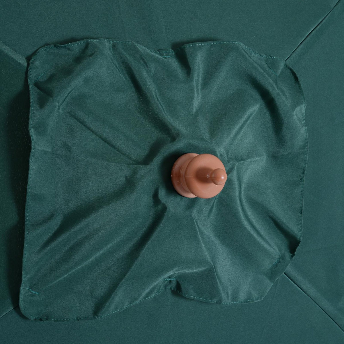 OUTSUNNY Parasol rectangulaire inclinable bois polyester haute densité 2L x 1,5l x 2,3H m vert foncé