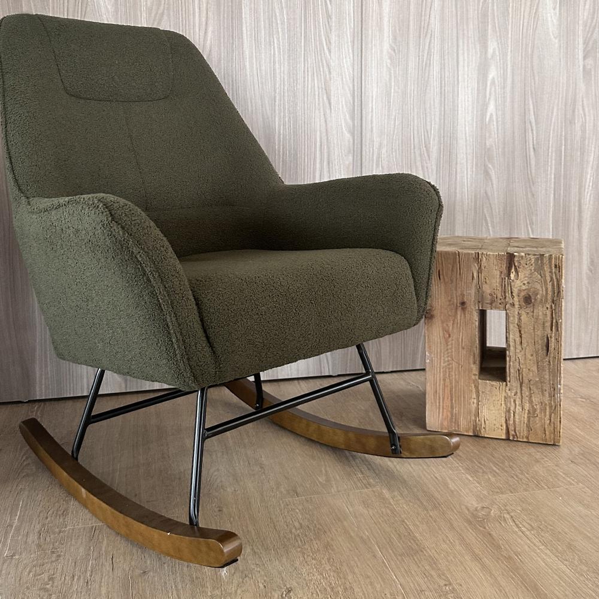Voir la diapositive 1 : Rendez vous déco Rocking-chair blanc effet laine bouclette en tissu - Shaun