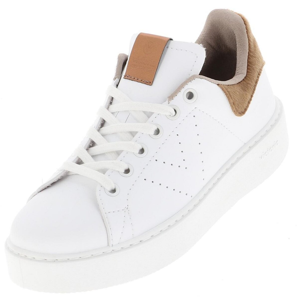 VICTORIA Chaussures basses cuir ou simili Victoria Utop a blanc