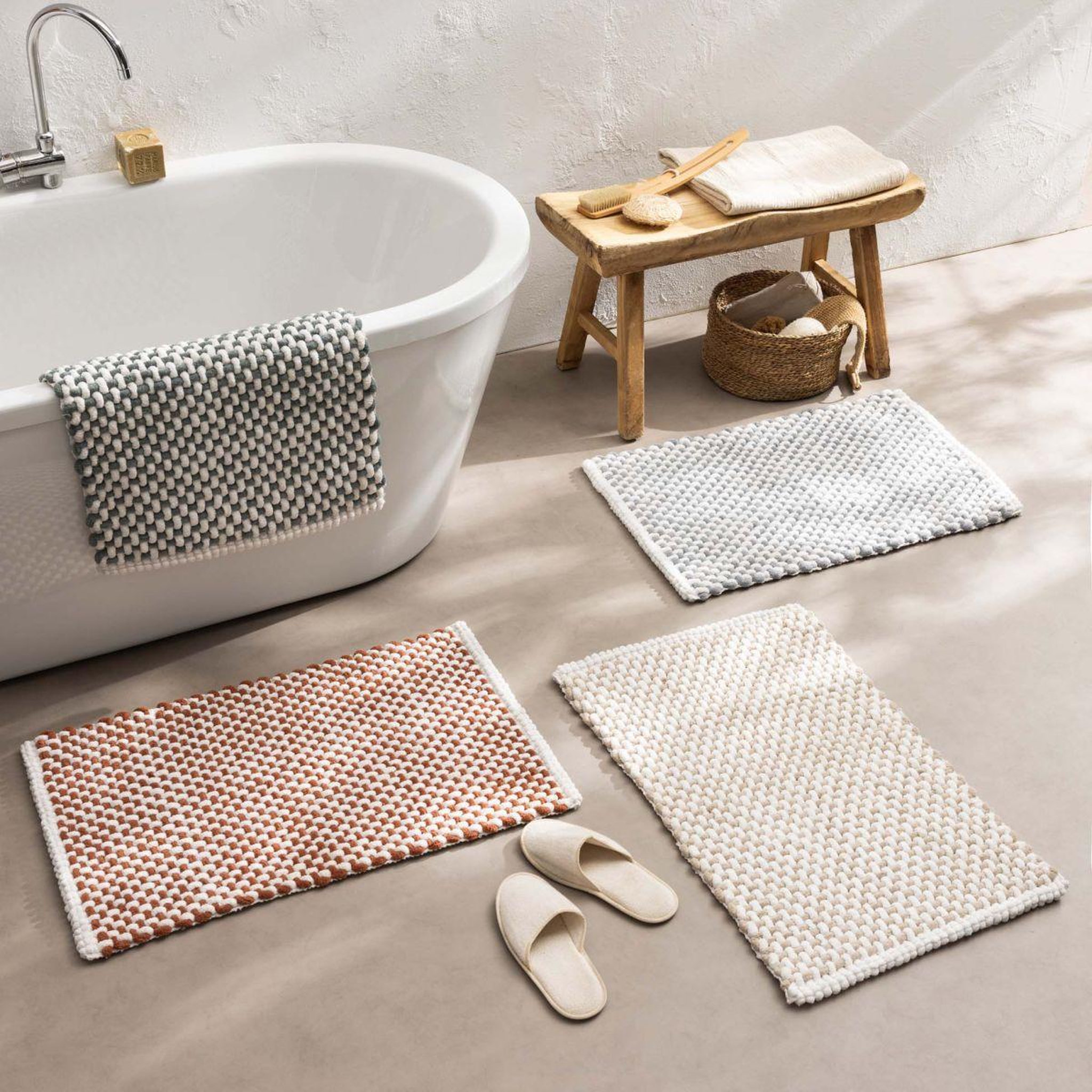 Voir la diapositive 6 : Douceur d'Intérieur Tapis de bain en chenille  rafael  50x80cm sable