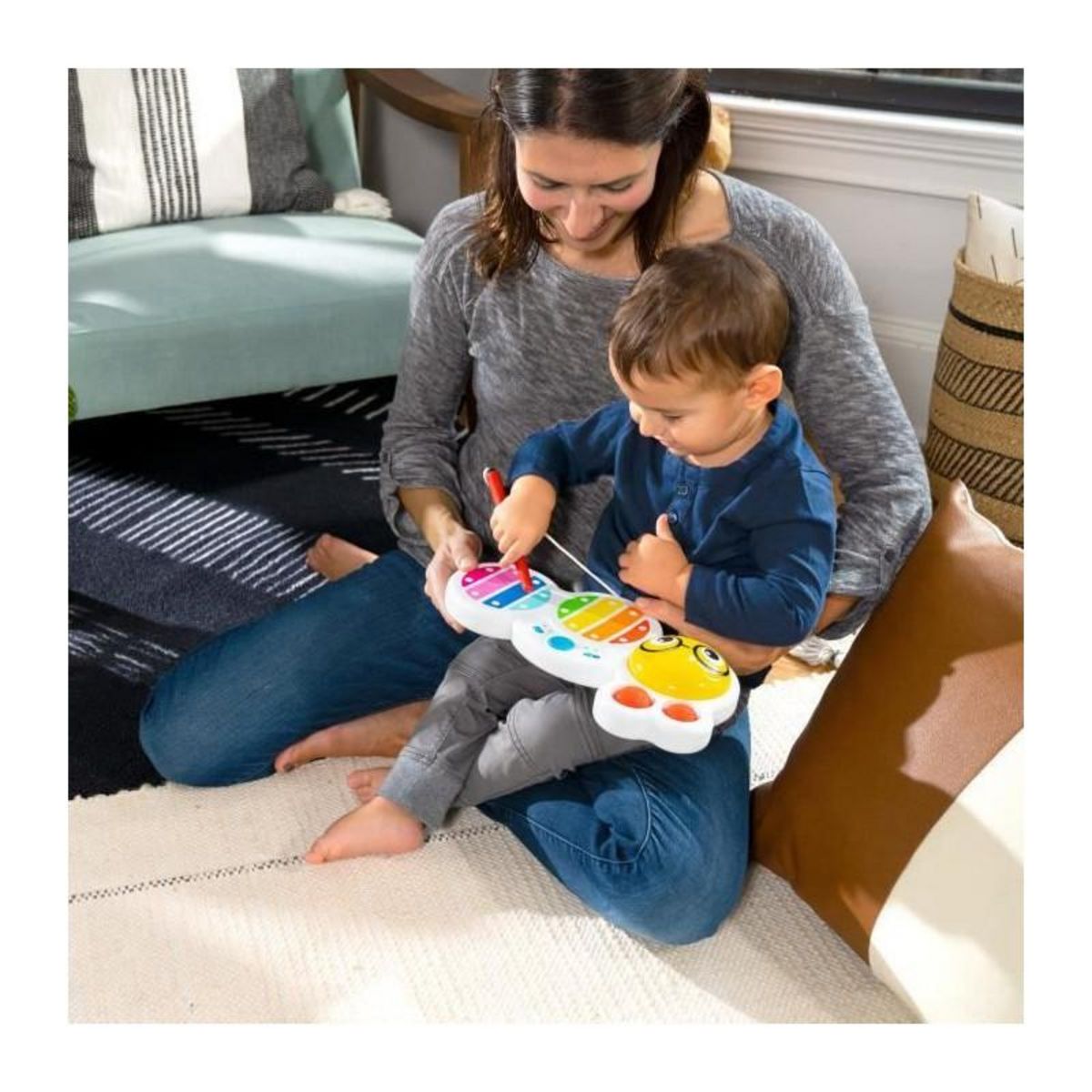 BABY EINSTEIN BABY EINSTEIN Xylophone avec sons et lumieres, 2 modes de jeu, 16 sons, 2 formes abatibles, contrôle volume