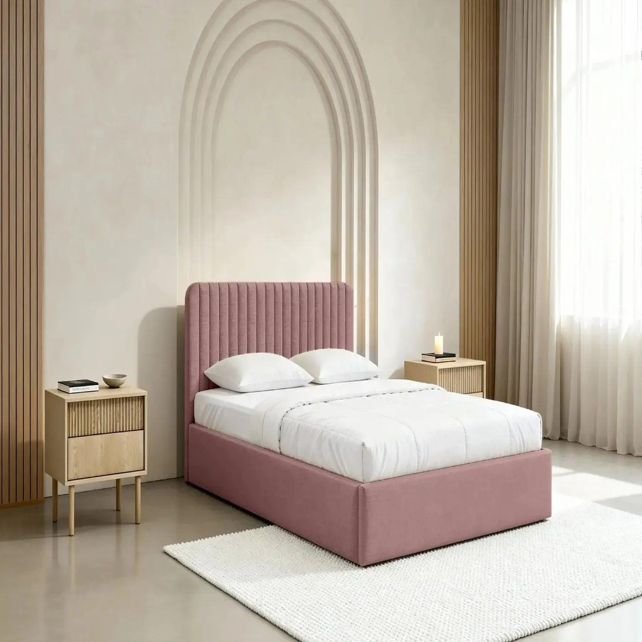 Voir la diapositive 5 : CASANOVA PARIS JEANNE - Lit coffre tissu velours