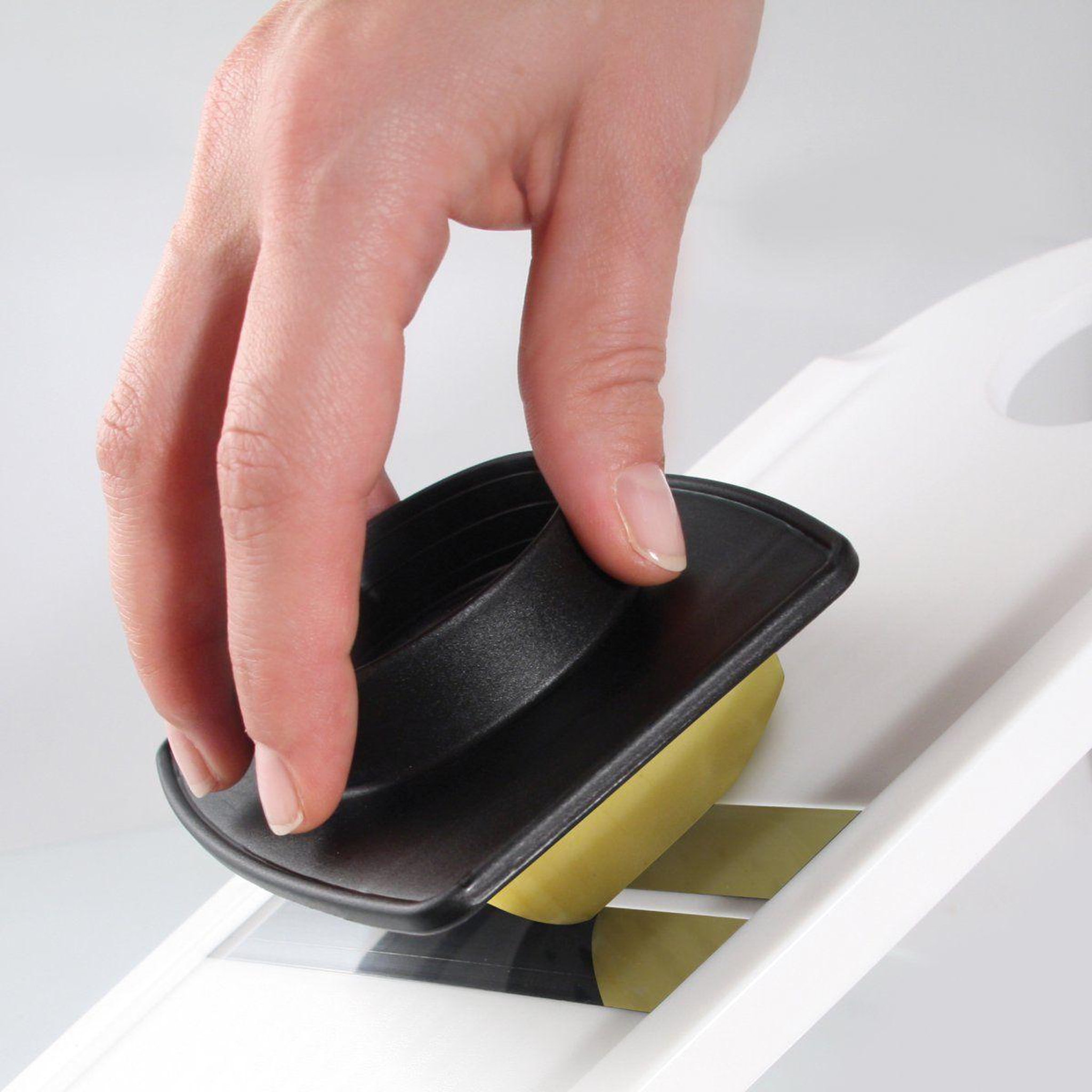 Voir la diapositive 4 : Fackelmann Mandoline de cuisine manuelle double lame avec protège main fackelmann basic