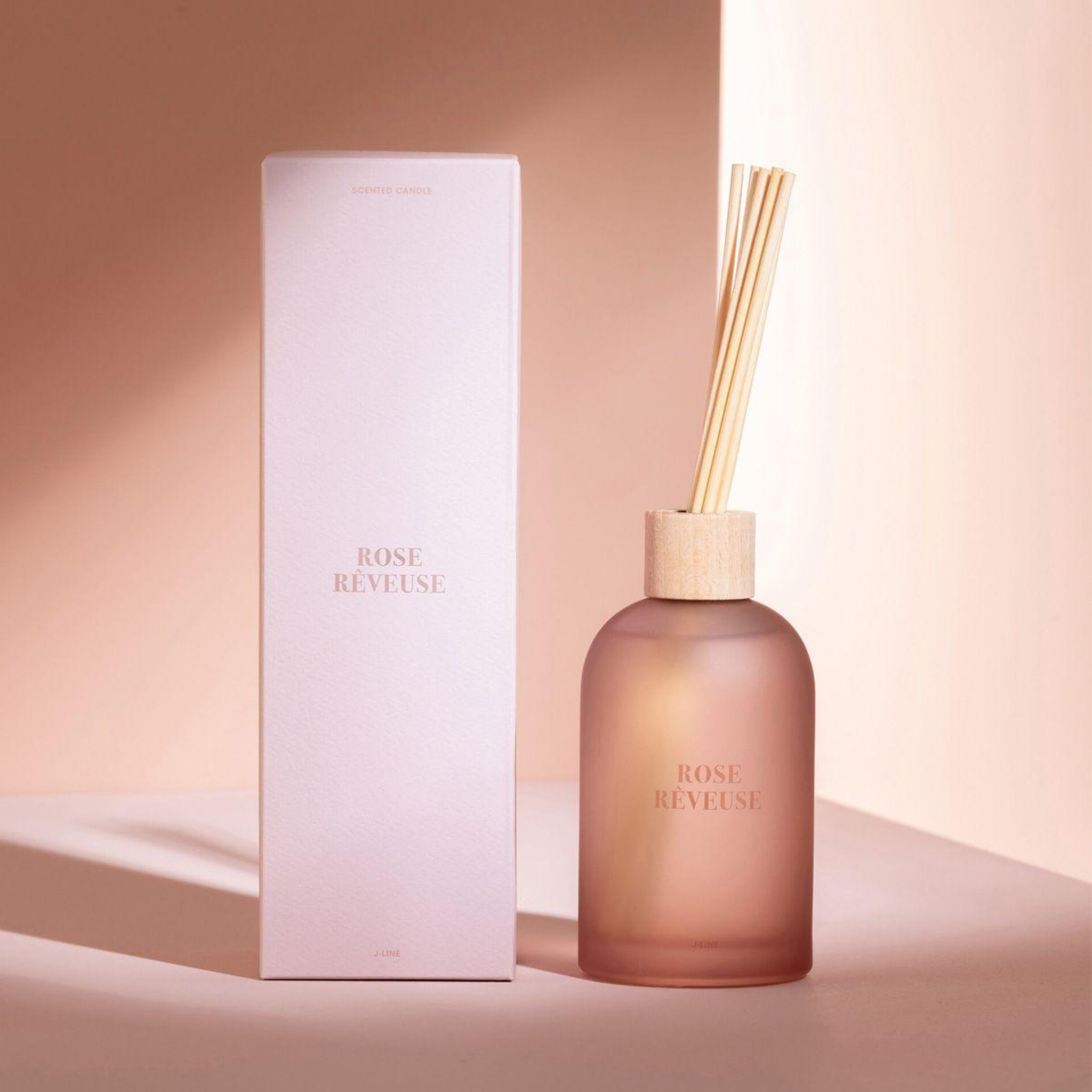 Voir la diapositive 5 : J-LINE Diffuseur de parfum  accords essentiels  250ml rose rêveuse