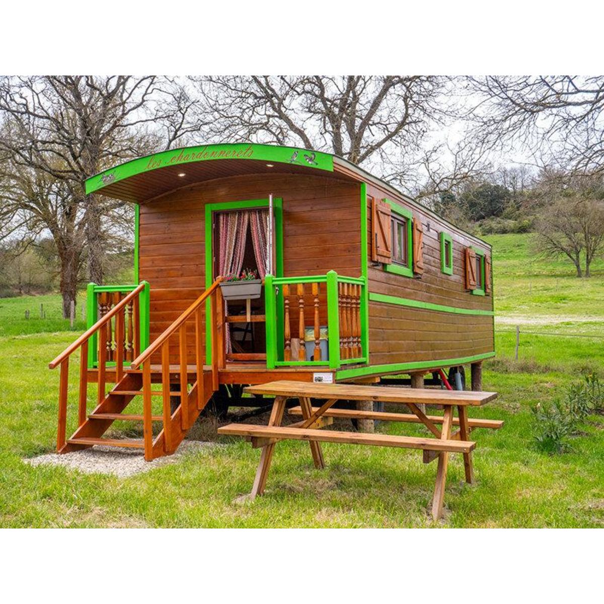 Smartbox Séjour insolite en famille : 4 jours dans un hébergement atypique - Coffret Cadeau Séjour