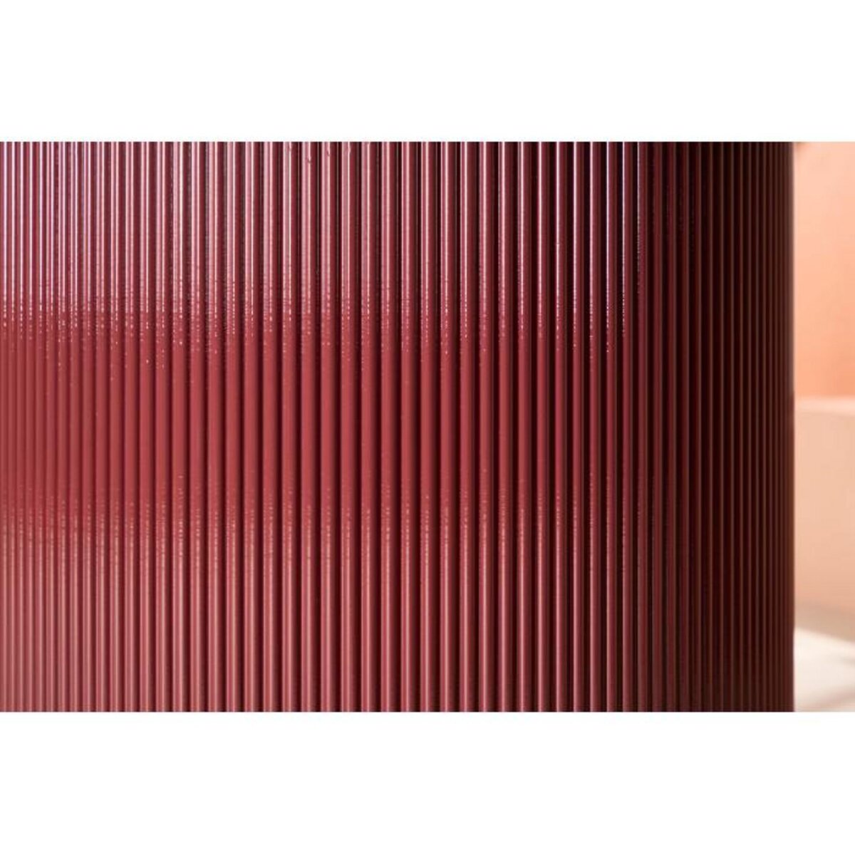 Paris Prix Table à Manger Nervurée  Lenox  110cm Bordeaux