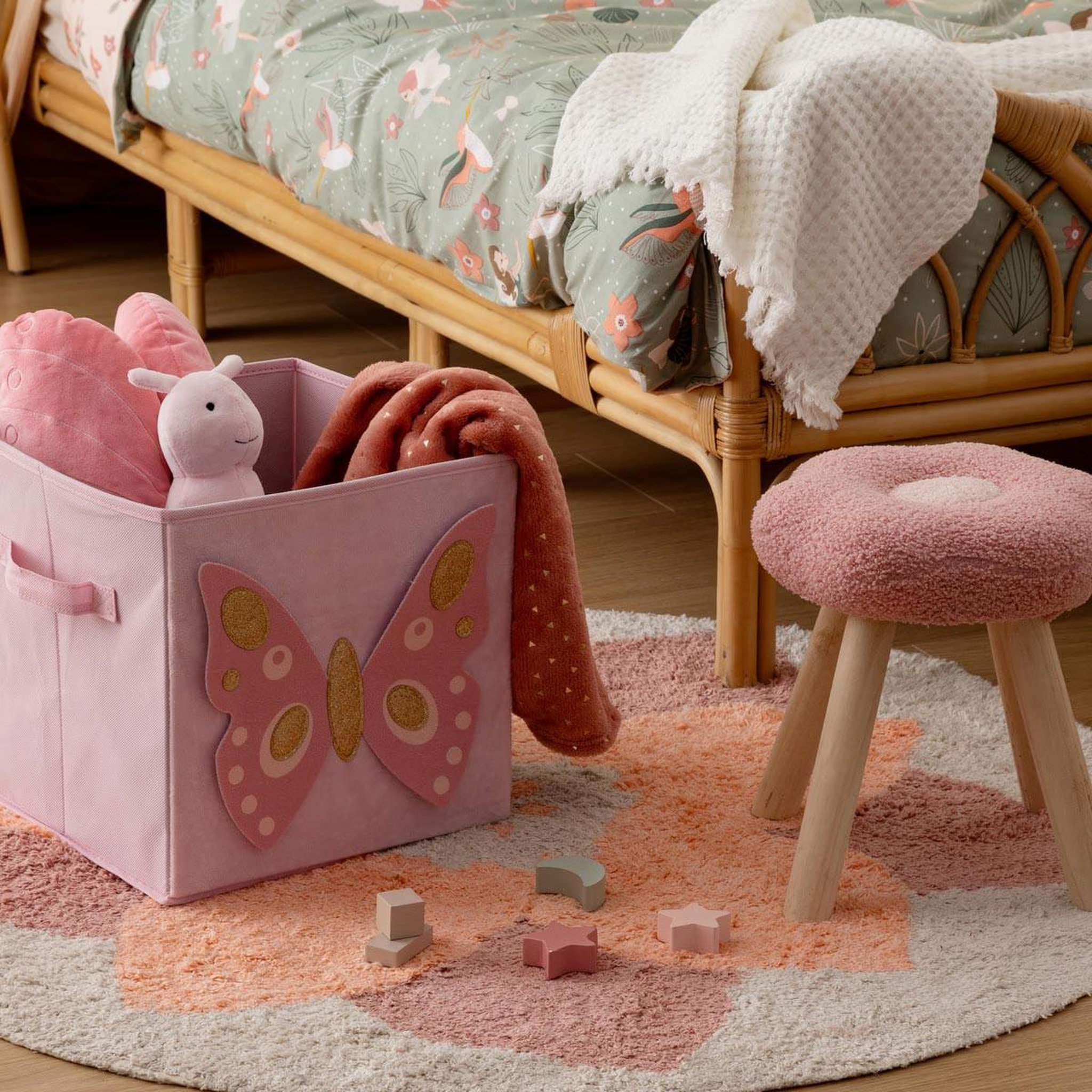 Voir la diapositive 3 : Atmosphera Kids Boîte de rangement en velours  papillon  29x29cm rose