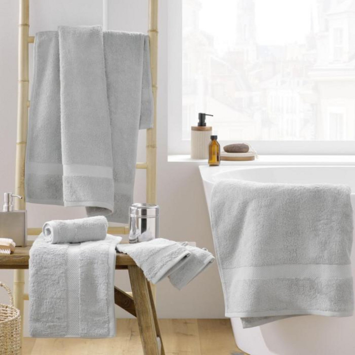 Paris Prix Serviette de Toilette  Elegance  50x90cm Gris Perle