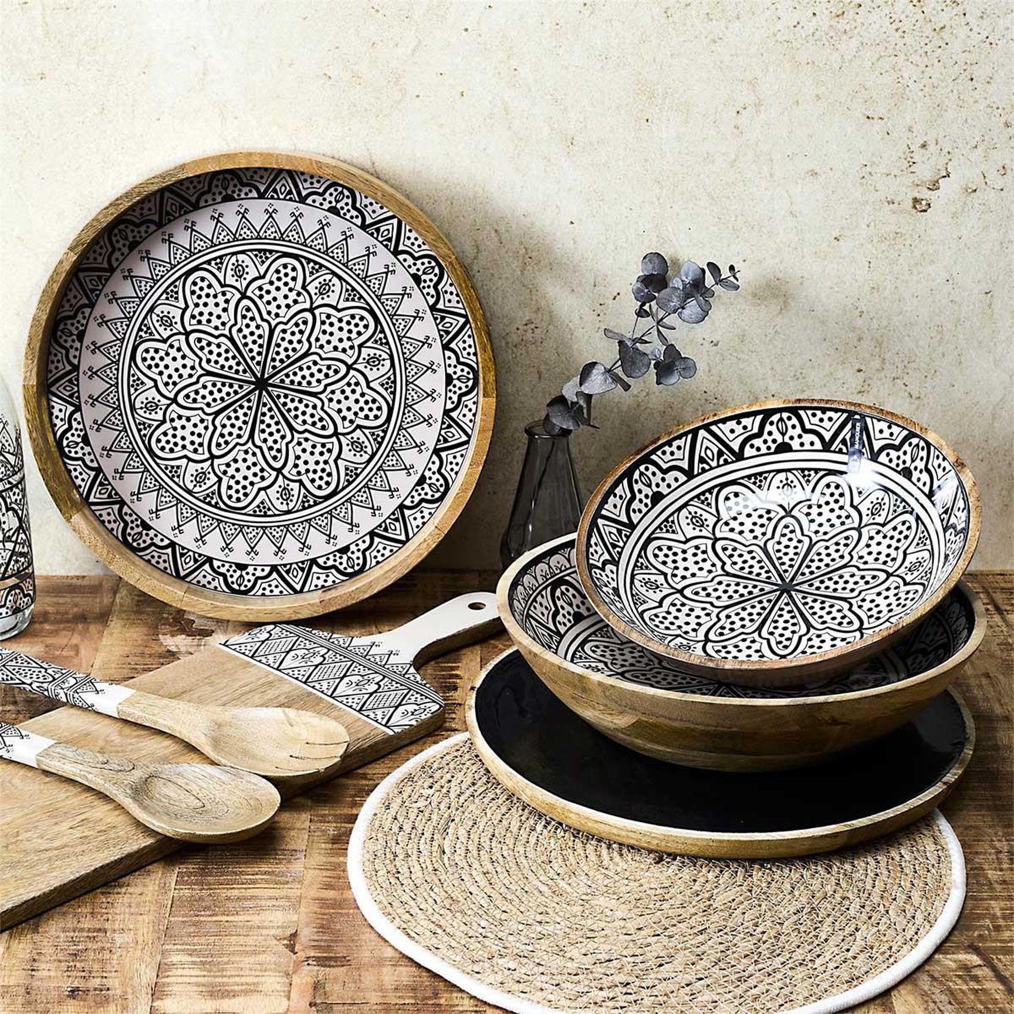 Voir la diapositive 6 : The Home Deco Factory Saladier en bois  dune  28cm noir