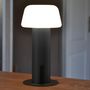 Voir la diapositive 4 : Lumisky Lampe de table MALO Noir Aluminium H21 cm