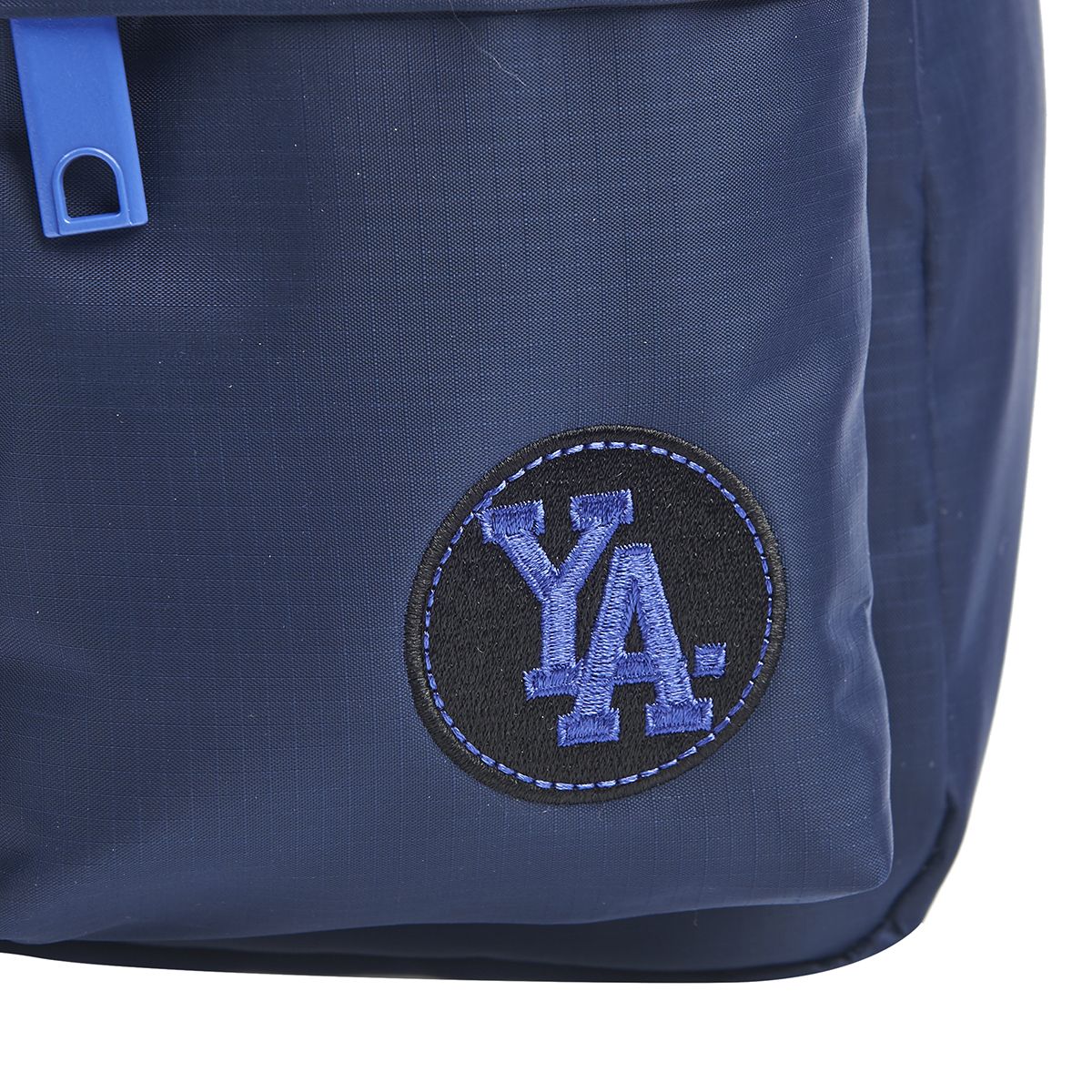 AUCHAN Sac à dos bleu avec compartiment pour ordinateur Vintage 90S Ethnic