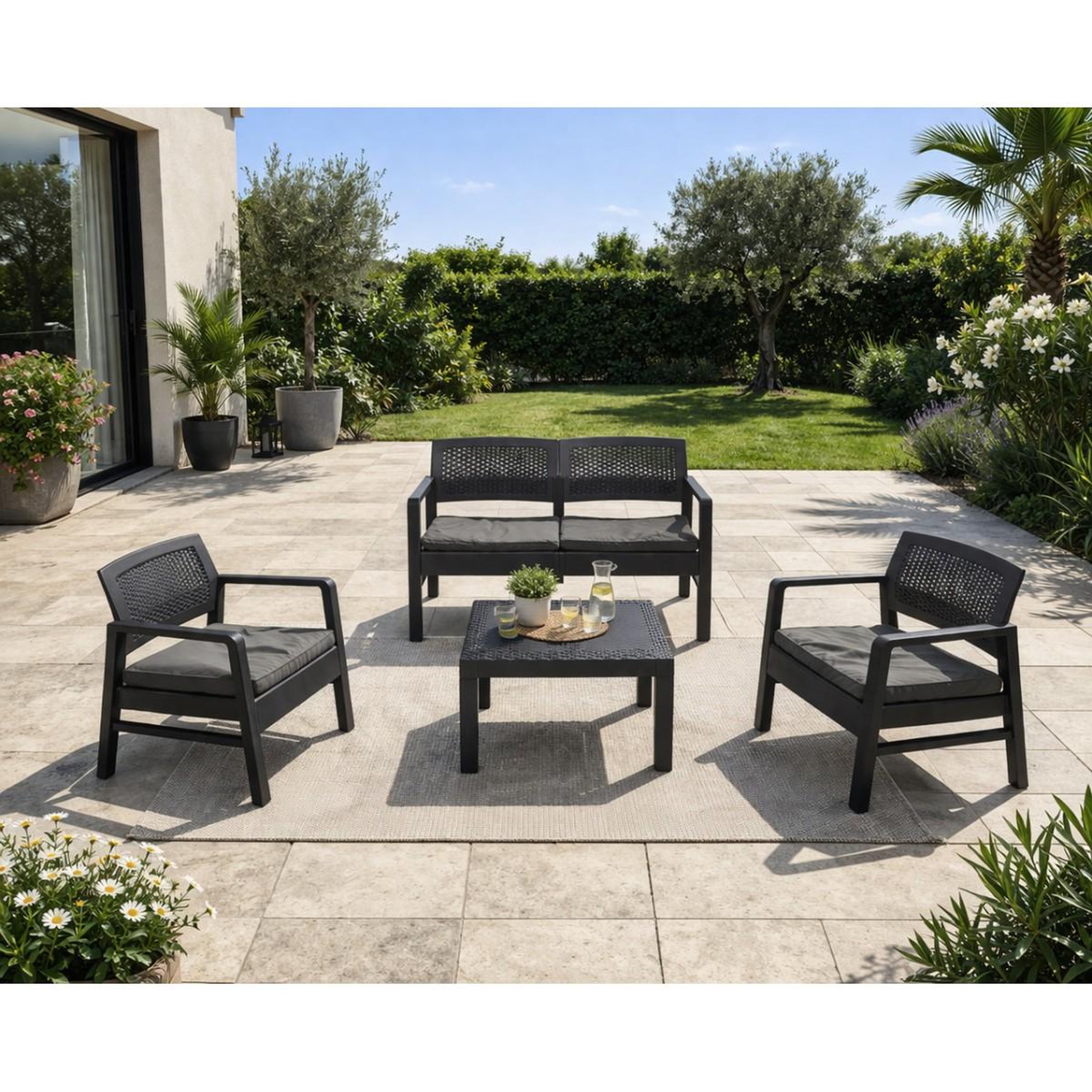 Voir la diapositive 5 : KZ GARDEN Salon de jardin extérieur 4 personnes gris anthracite canapé 2 places + 2 fauteuils + table basse + 4 coussins kz garden